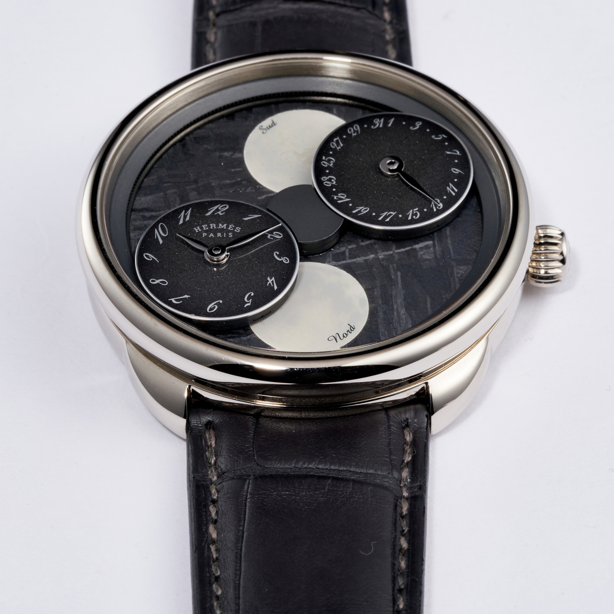 Arceau L'Heure De La Lune White Gold Meteorite Dial