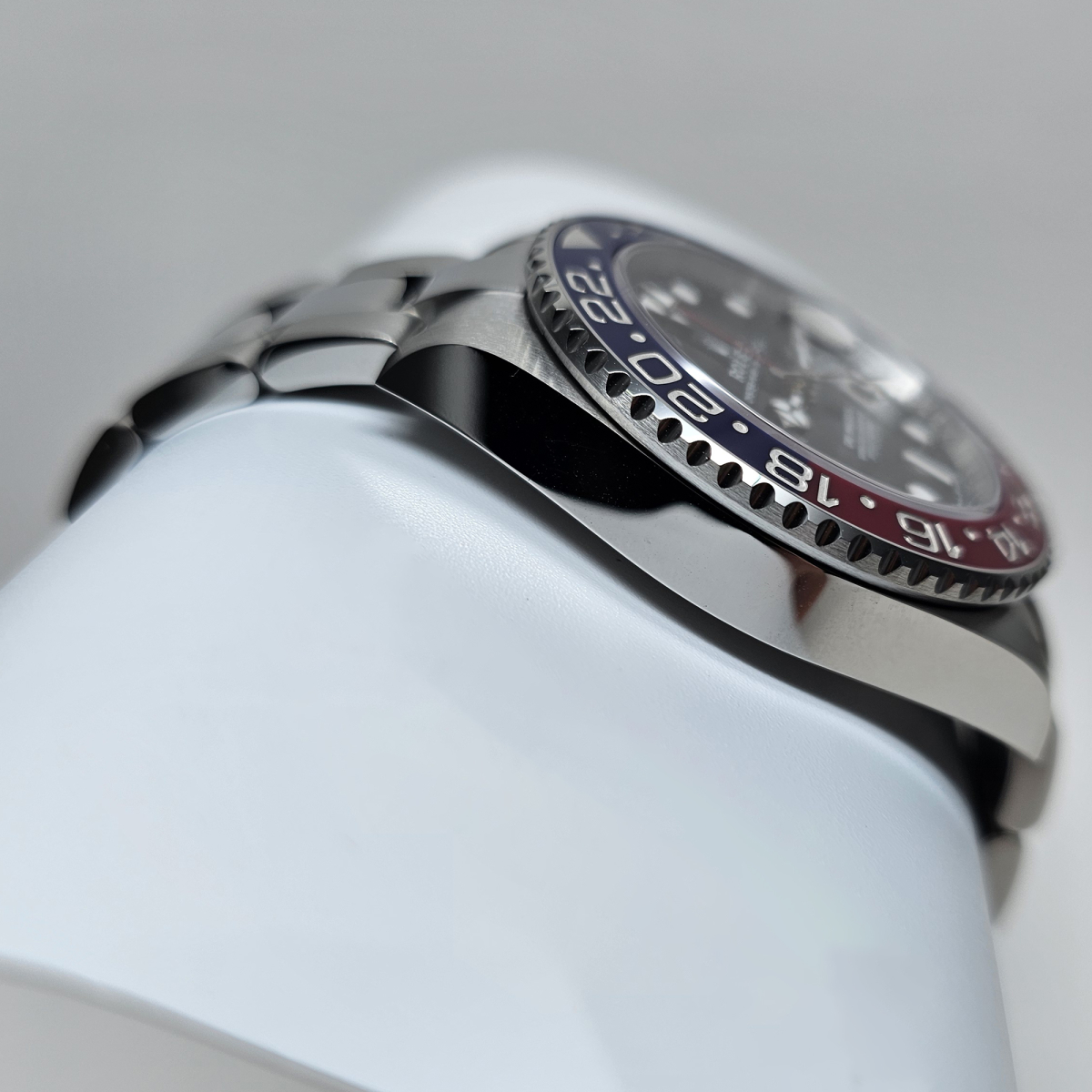 GMT-Master II Stainless Steel Black Dial "Pepsi"