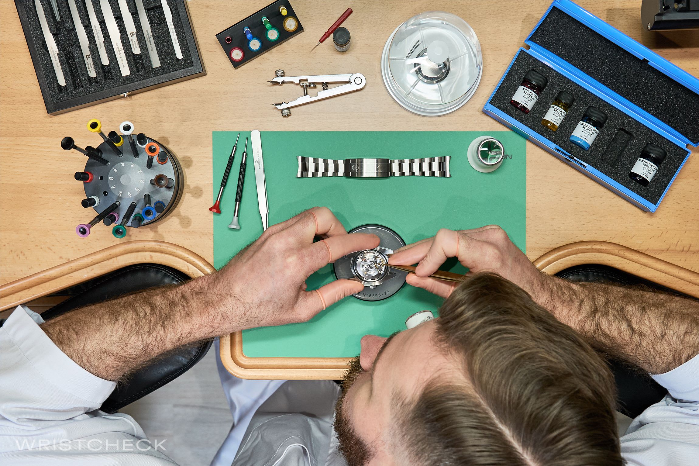 Meet Our Watchmaker Peter Elliot Glomb Wristcheck Wristcheck