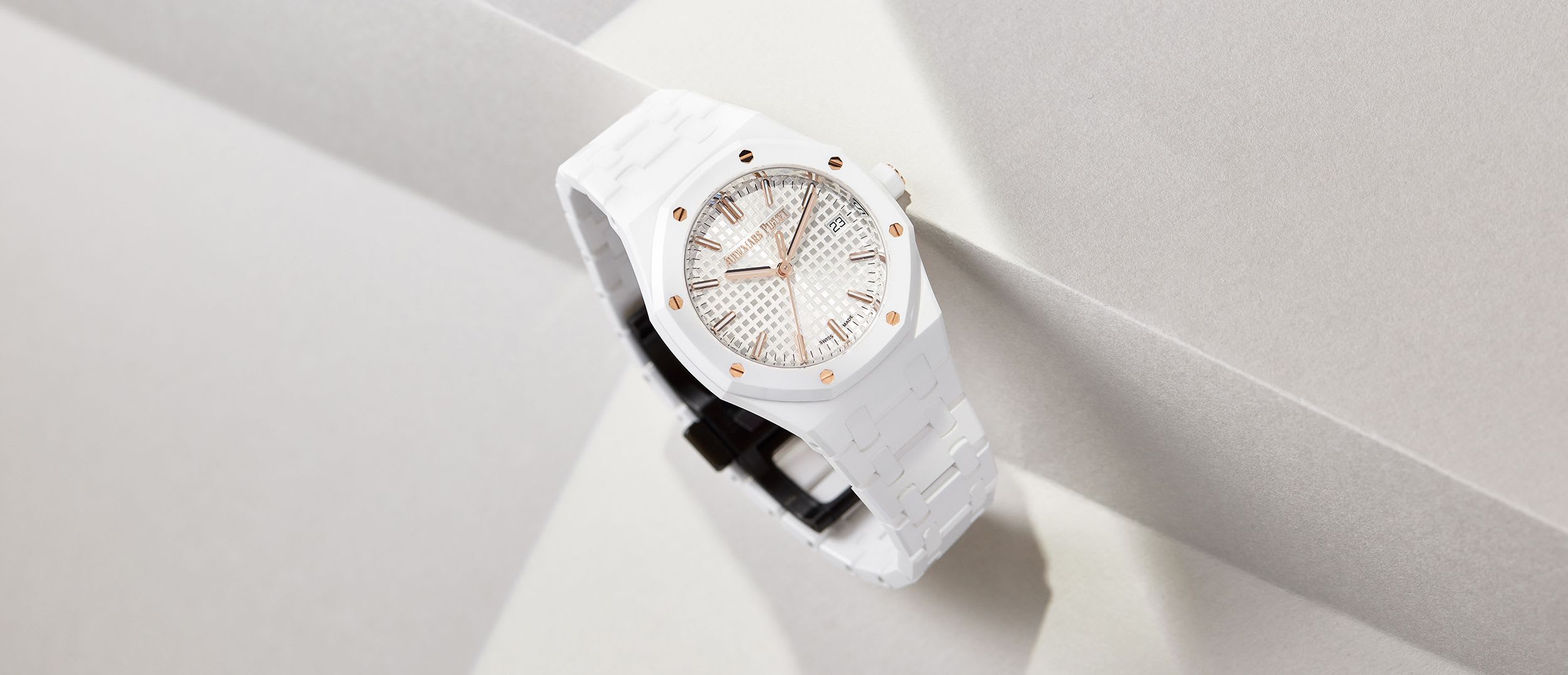 Audemars Piguet’s New 34mm Royal Oak In White Ceramic
