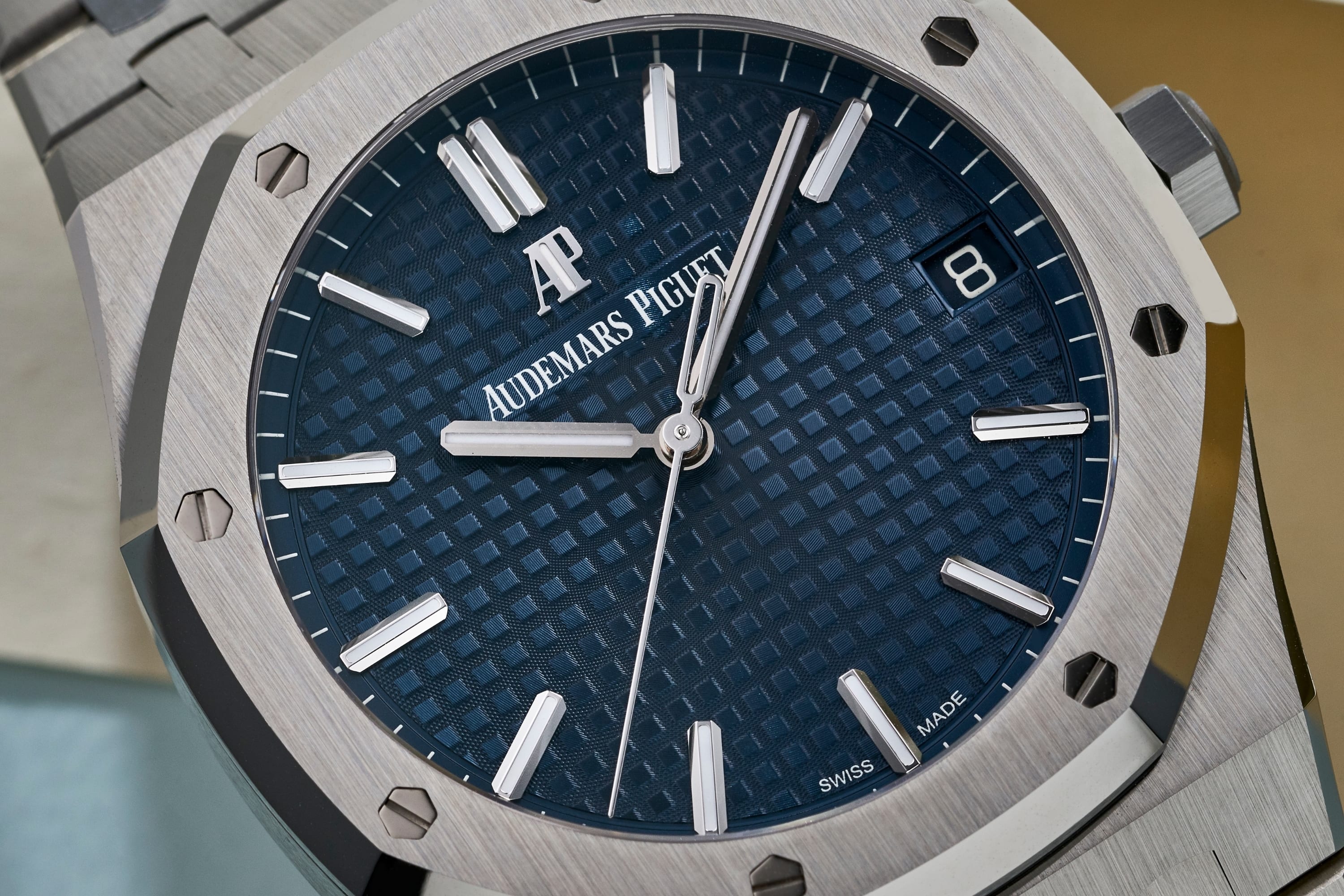 Reference Check: Audemars Piguet Royal Oak Selfwinding 41mm 15500ST ...