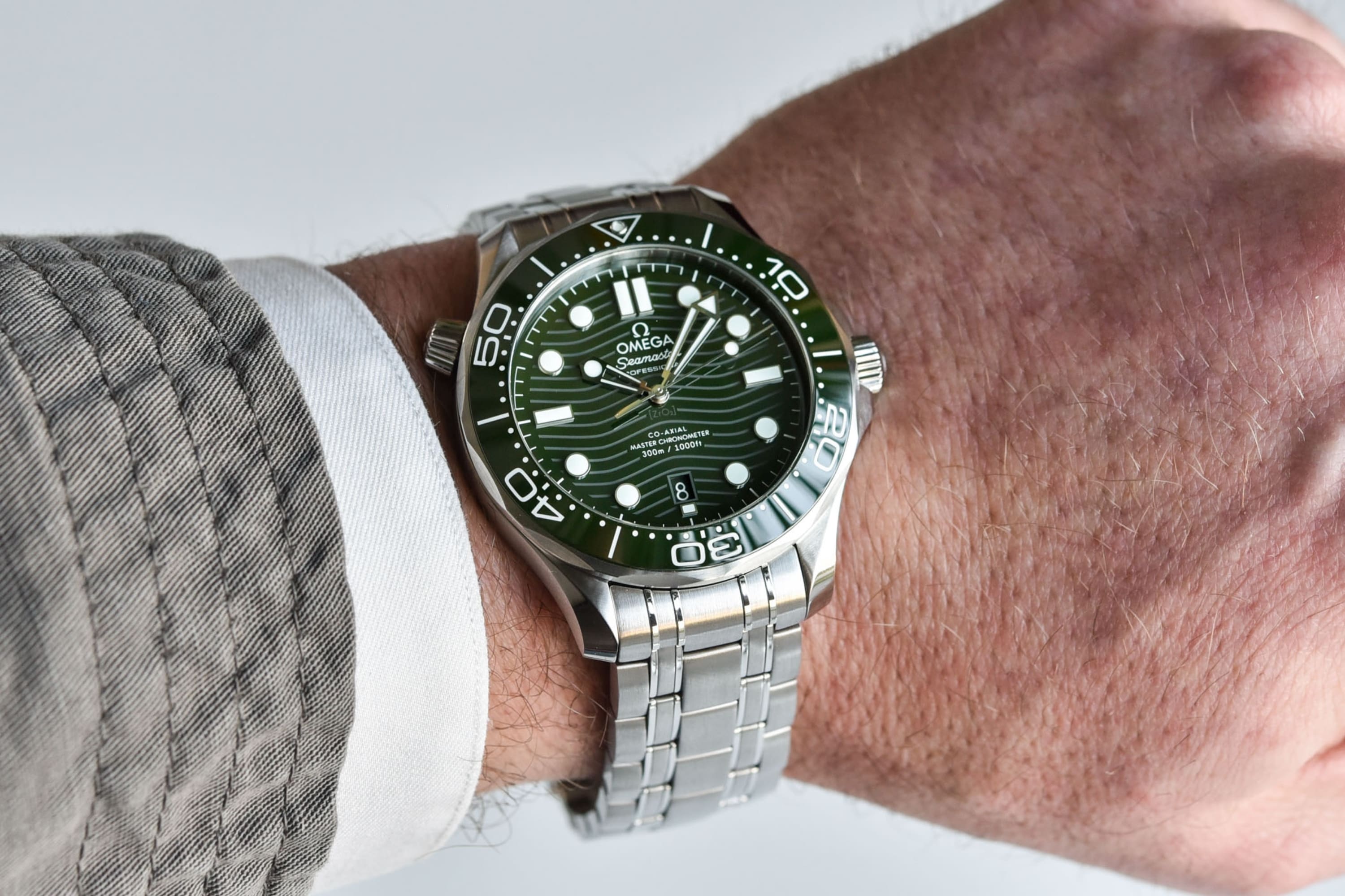 Omega Seamaster 300M ‘Green’ ref. 210.32.42.20.10.001