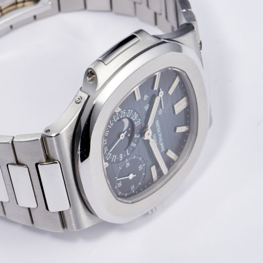 Patek Philippe Nautilus Moonphase Stainless Steel Blue Dial 5712/1A-001 ...