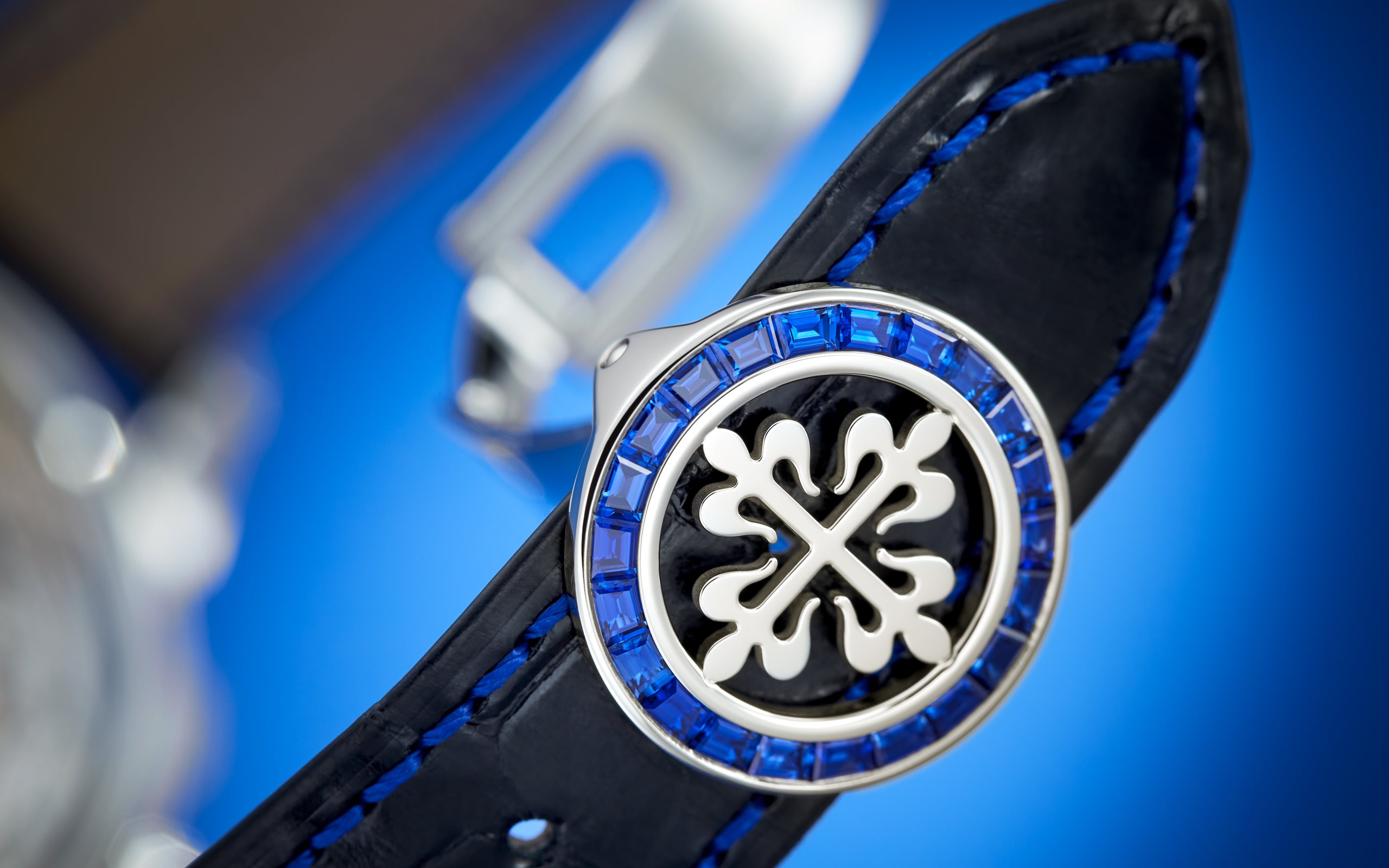 Perpetual Calendar Platinum Gem-Set Blue Dial 41mm Product Image 8