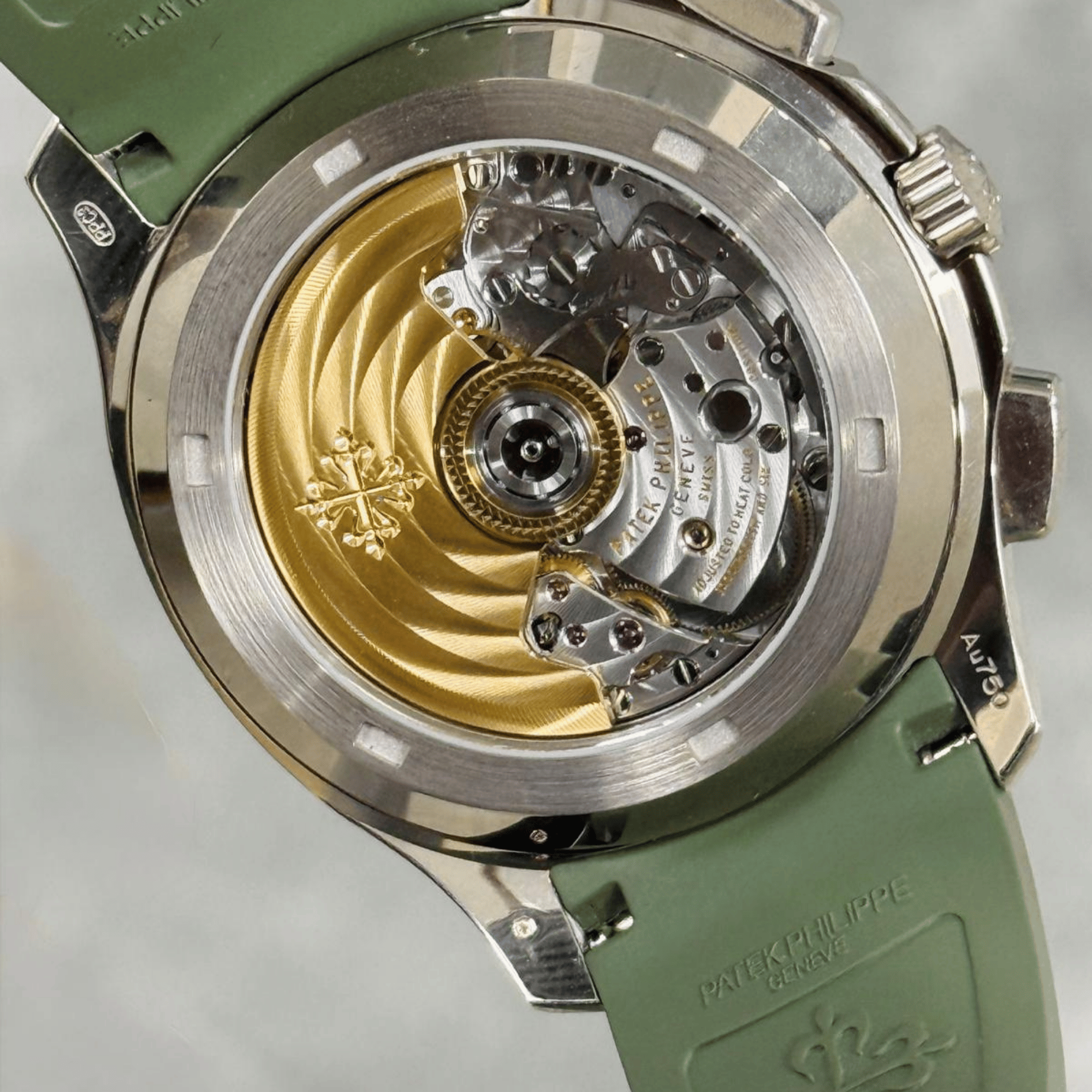 Aquanaut Chronograph White Gold Green Dial 42mm Product Image 4