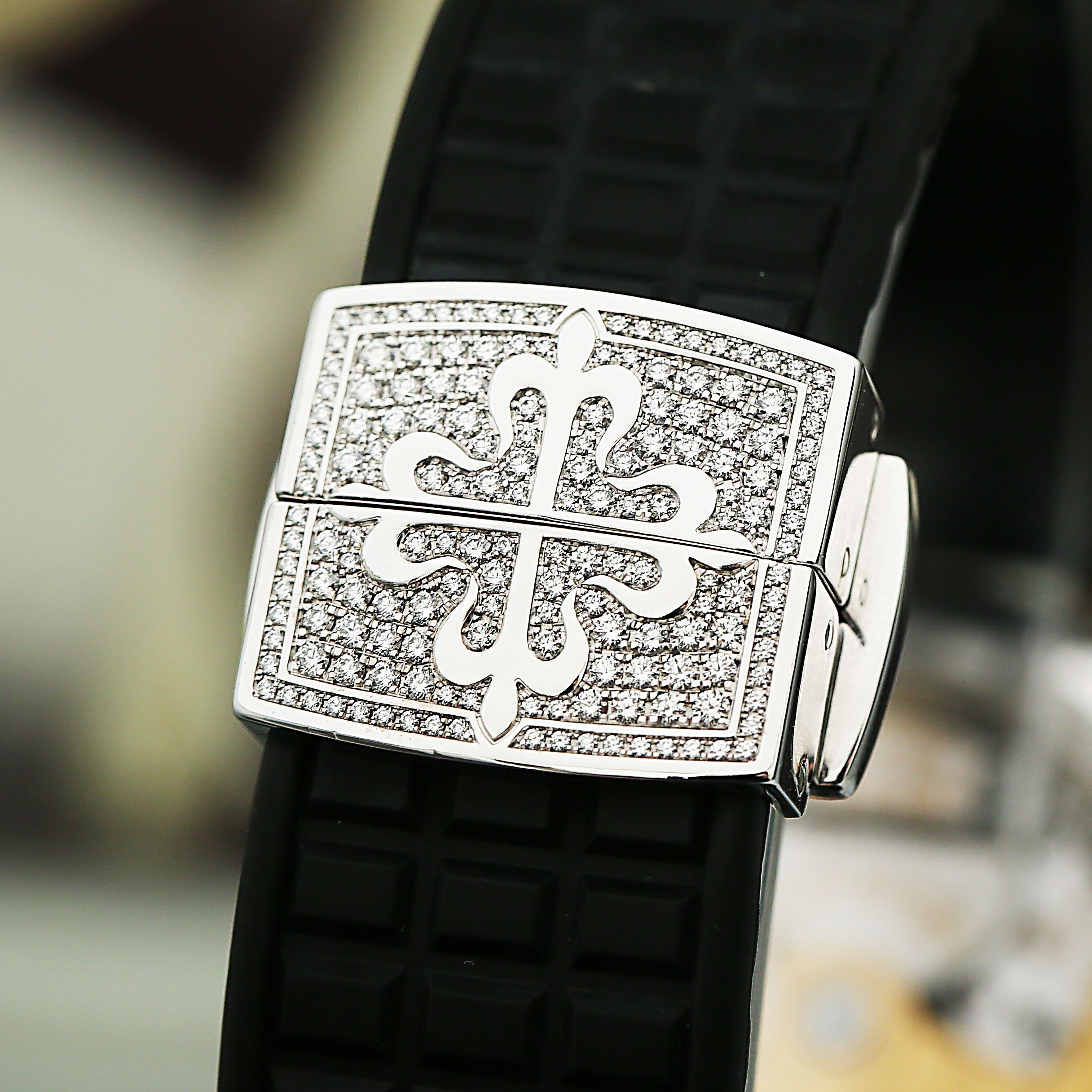 Aquanaut White Gold Diamond Black Dial 35mm Product Image 7