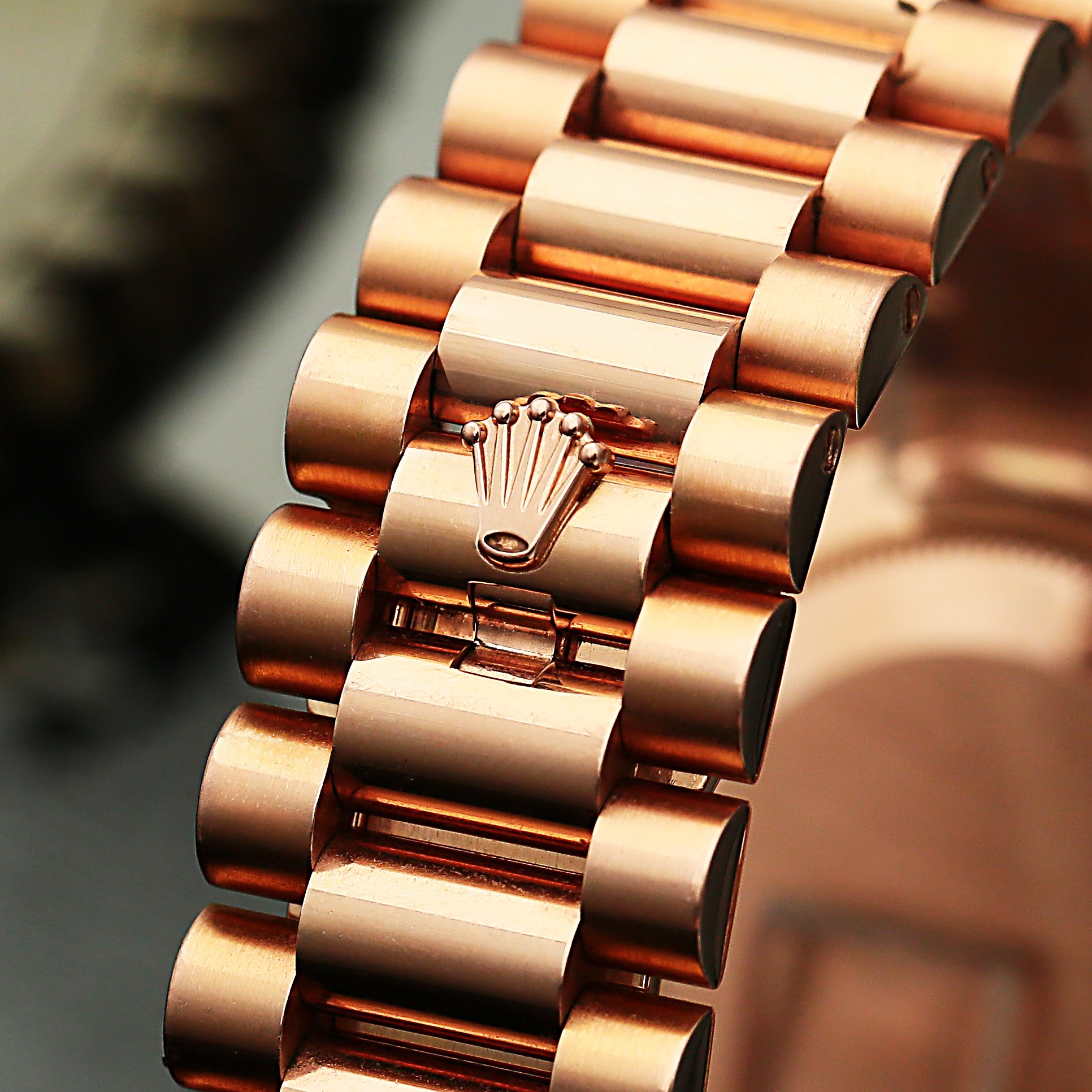 Day-Date Rose Gold Black Dial 41mm Product Image 7