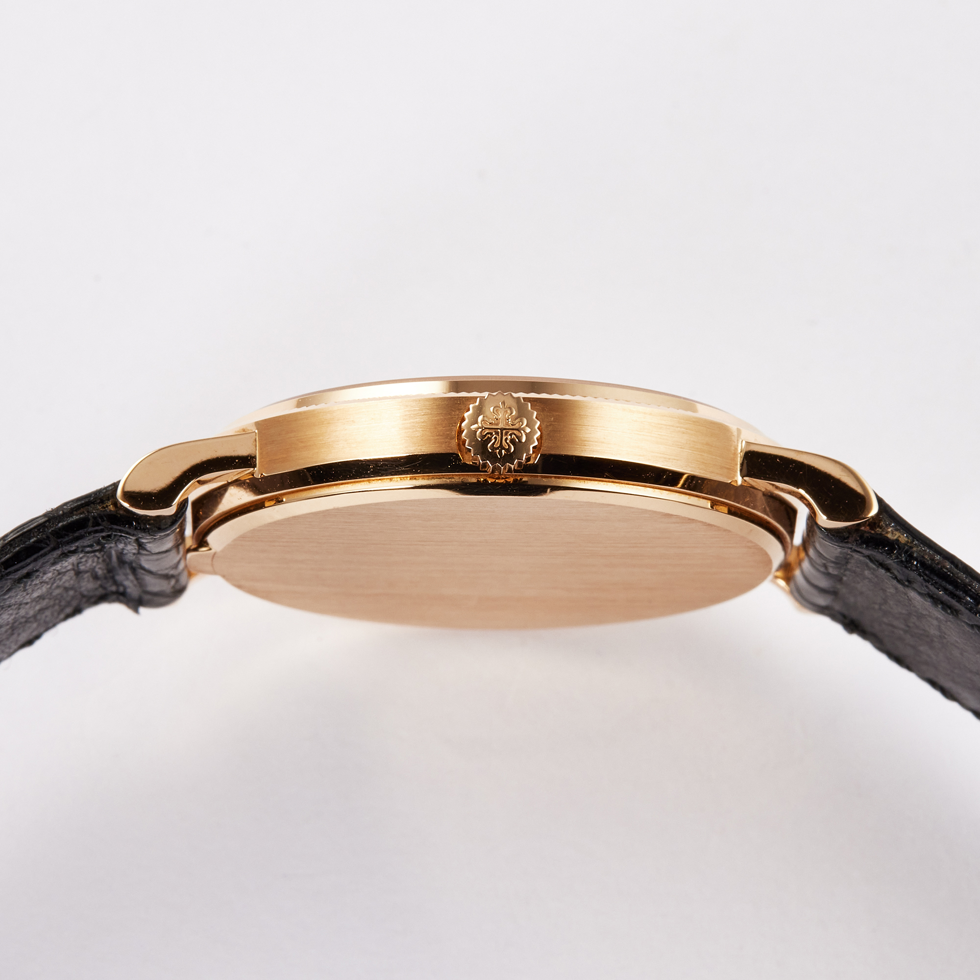 Calatrava Rose Gold White Dial 33mm Product Image 1