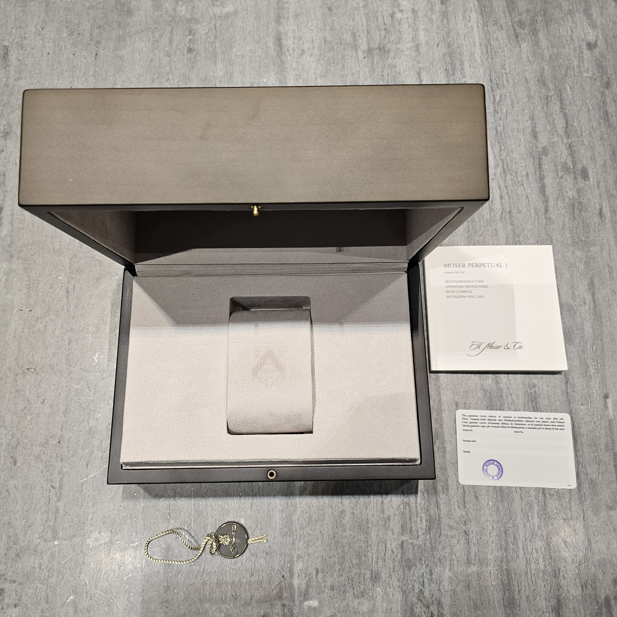 Endeavour Perpetual Calendar Titanium Black Edition 40mm Product Image 3