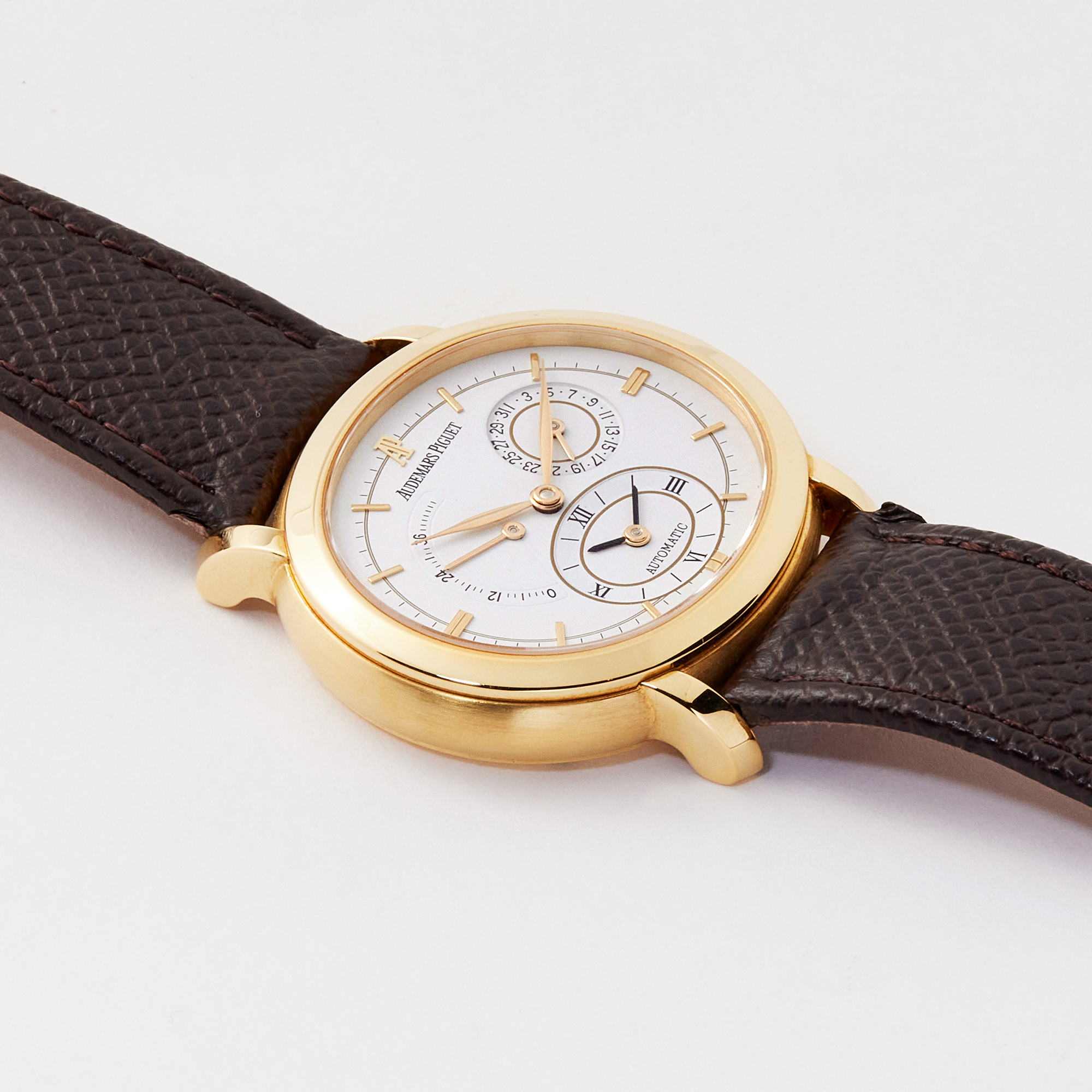 Millenary Dual Time Power Reserve Yellow Gold White Dial 34mm Product Image 3