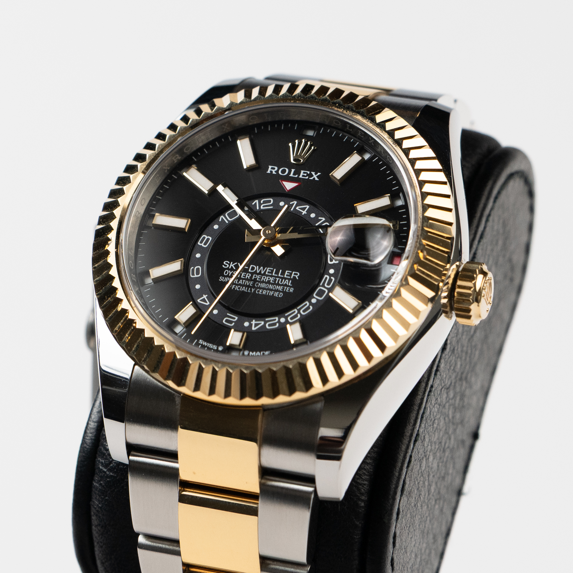 Sky-Dweller Yellow Gold & Steel Black Dial 42mm Product Image 1