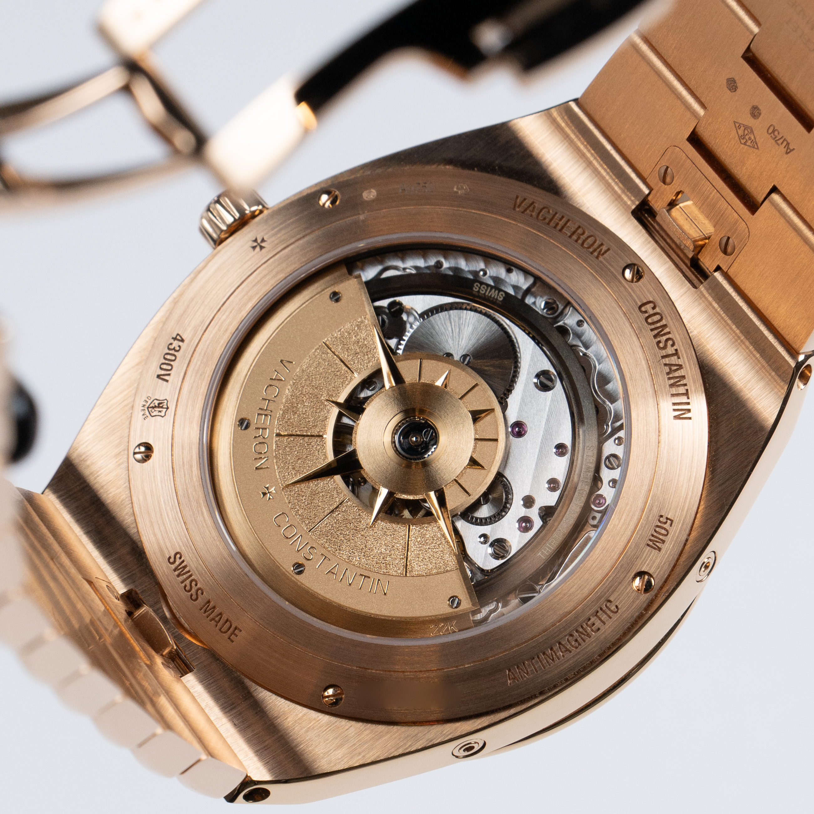 Overseas Ultra-Thin Perpetual Calendar Rose Gold Silver Dial 42mm Product Image 10