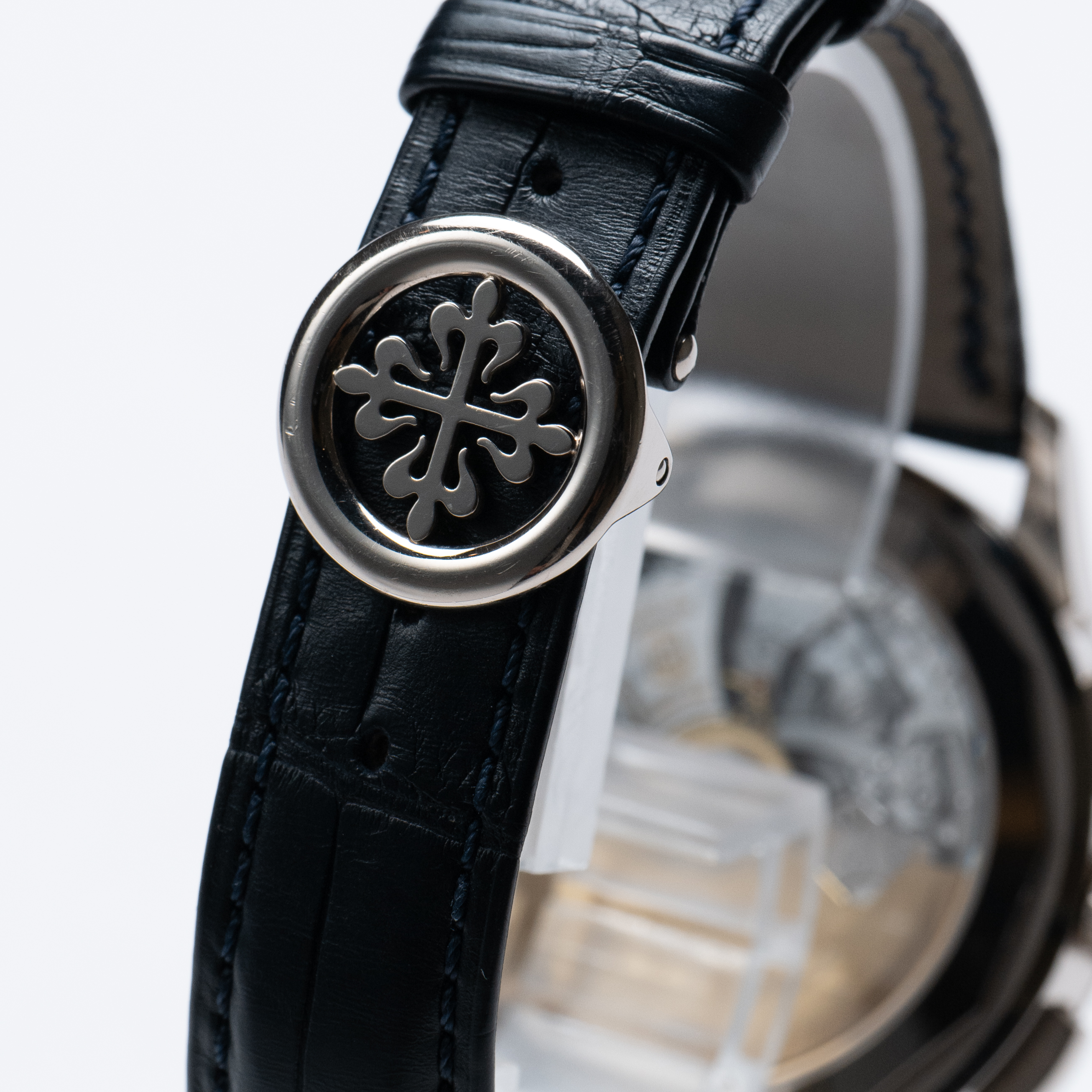 World Time Chronograph "Beijing" White Blue Blue Dial 39mm Product Image 11