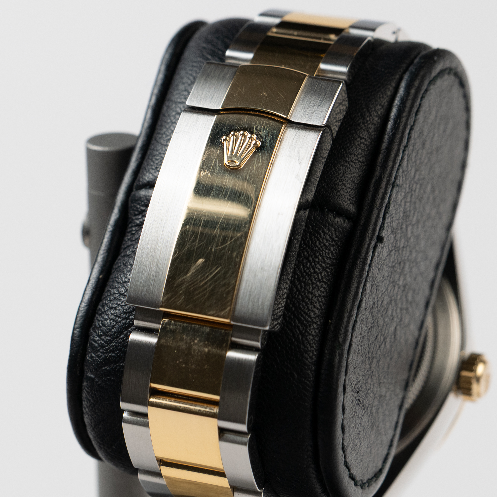 Sky-Dweller Yellow Gold & Steel Black Dial 42mm Product Image 11