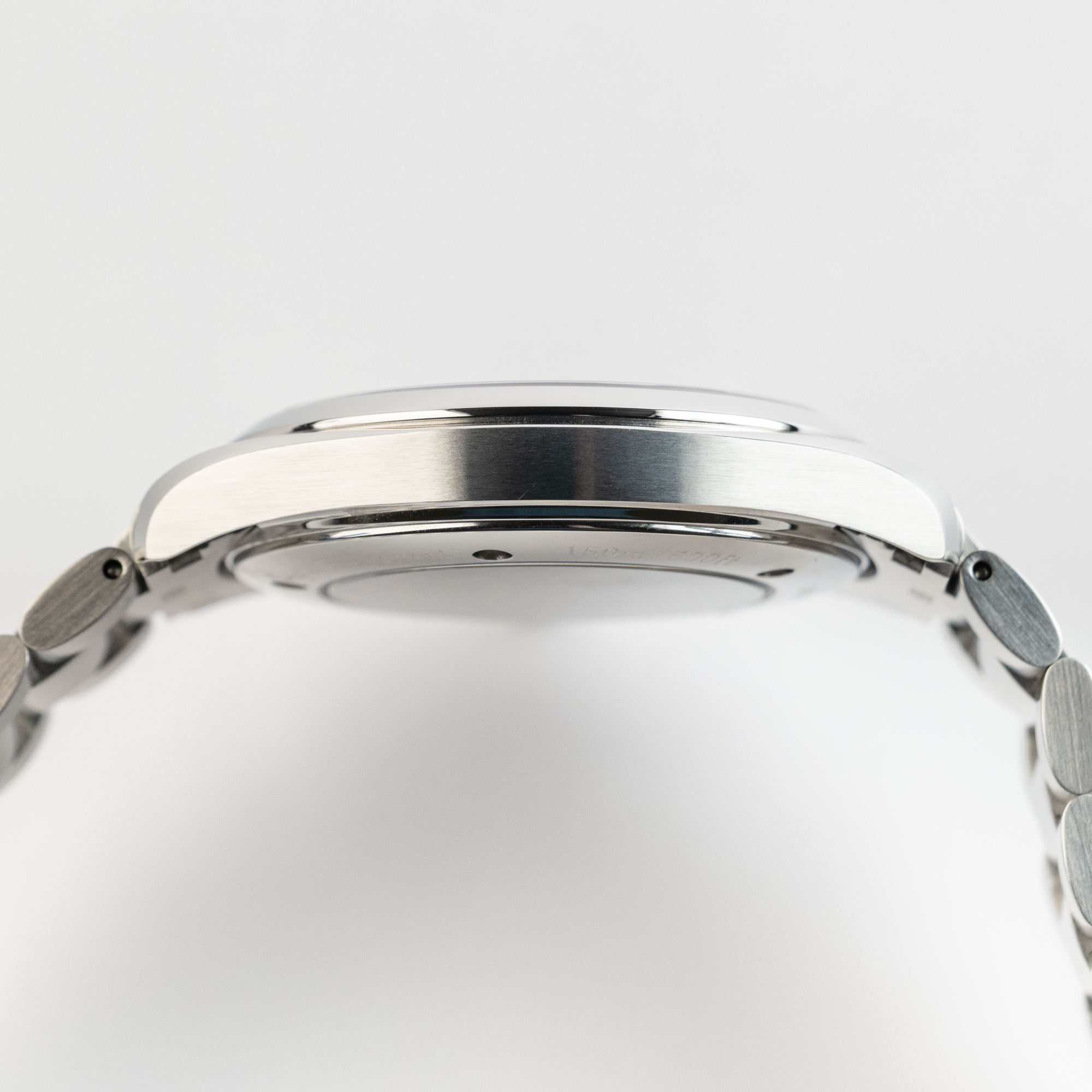 Aqua Terra Steel Black Dial 39mm Product Image 3