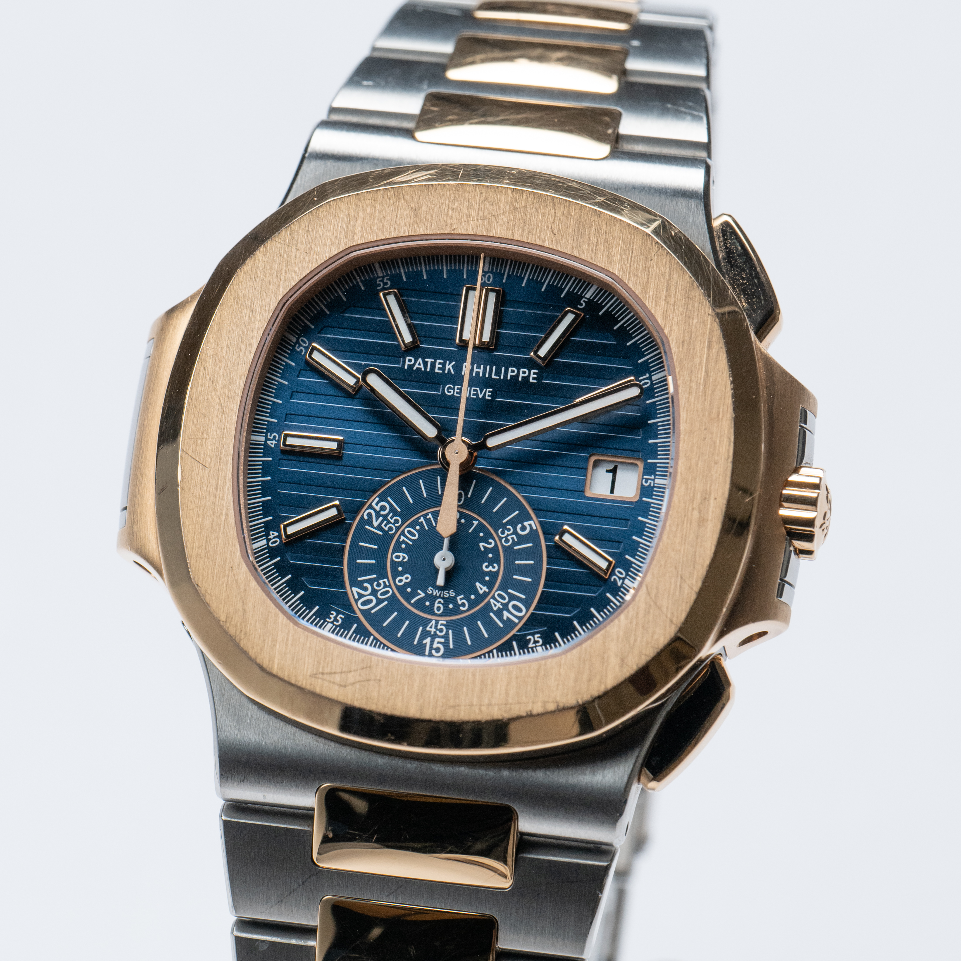 Nautilus Chronograph Rose Gold & Steel Blue Dial 40mm Product Image 1