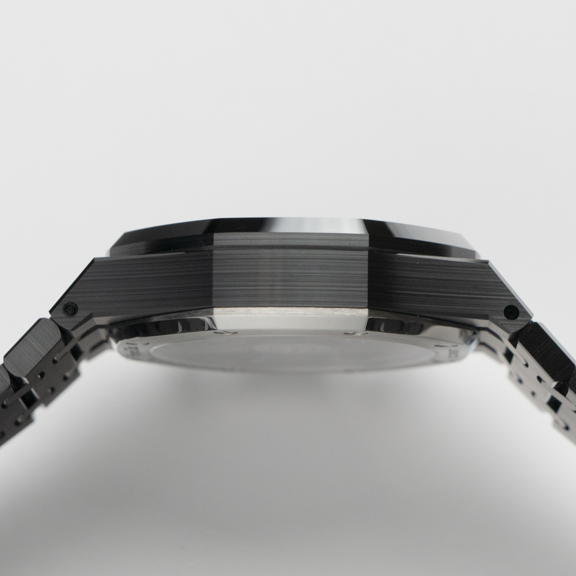 Royal Oak Chronograph "50th Anniversary" Ceramic Black Dial 41mm Product Image 5