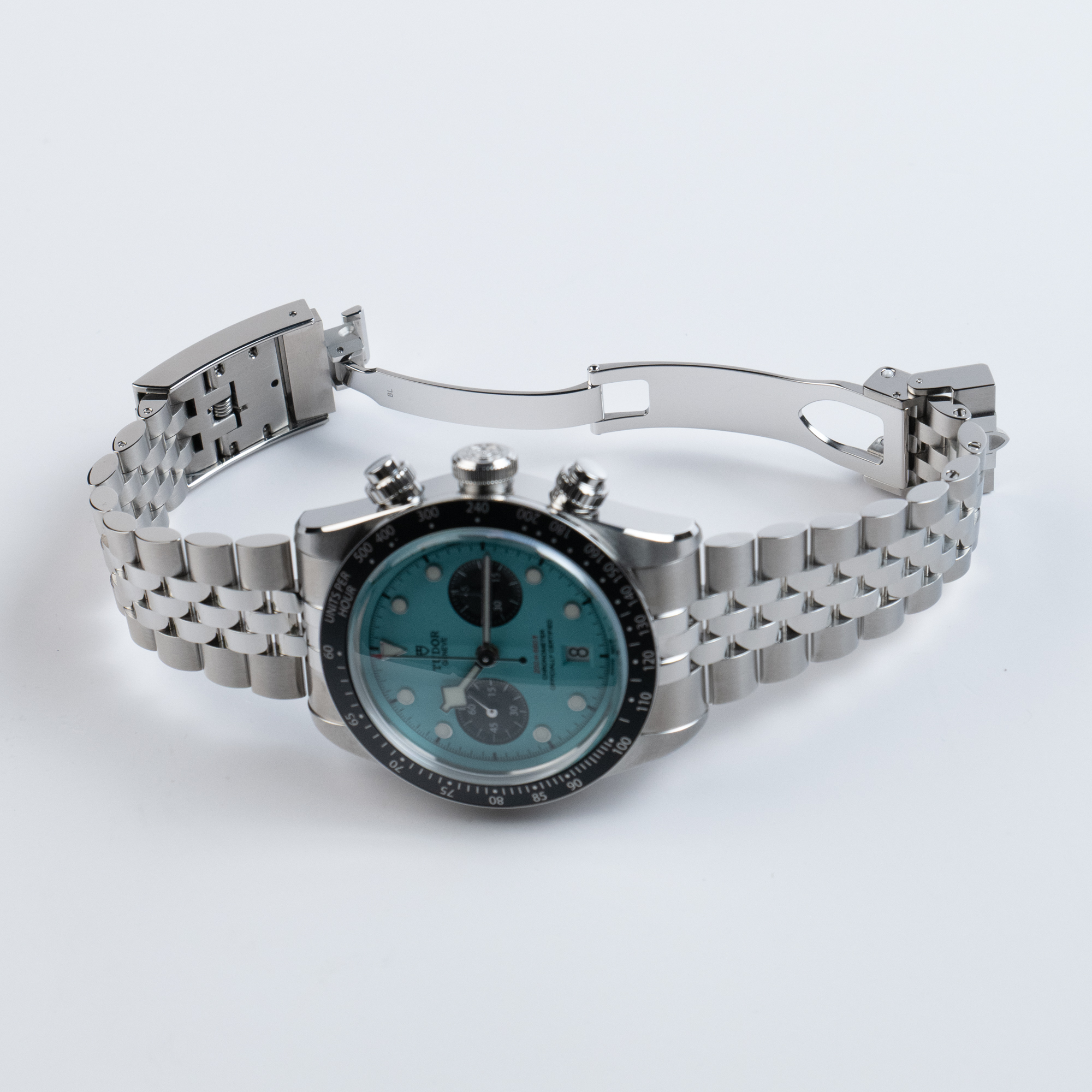 Black Bay Chronograph "Flamingo Blue" Steel Turquoise Dial 41mm Product Image 6
