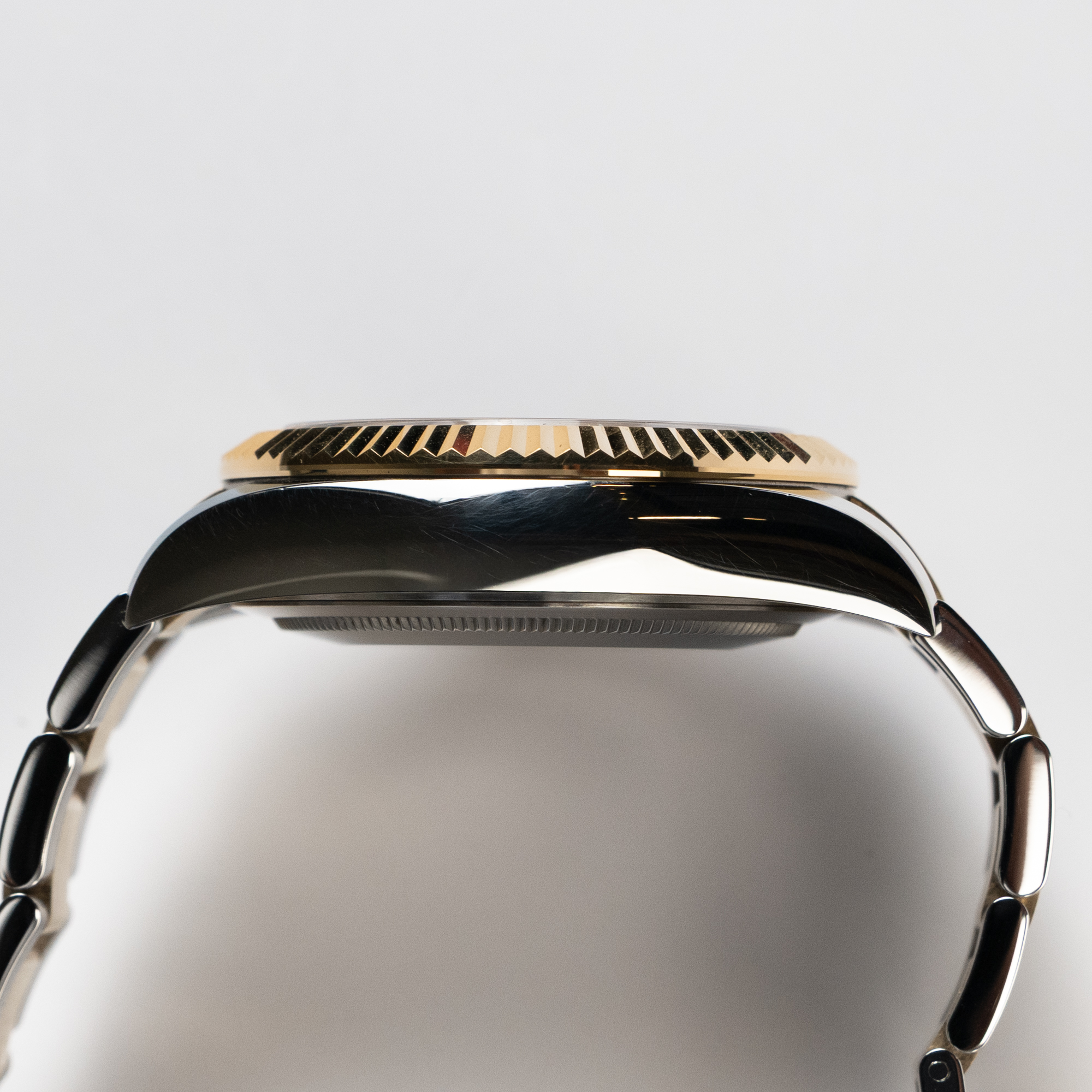 Sky-Dweller Yellow Gold & Steel Black Dial 42mm Product Image 5