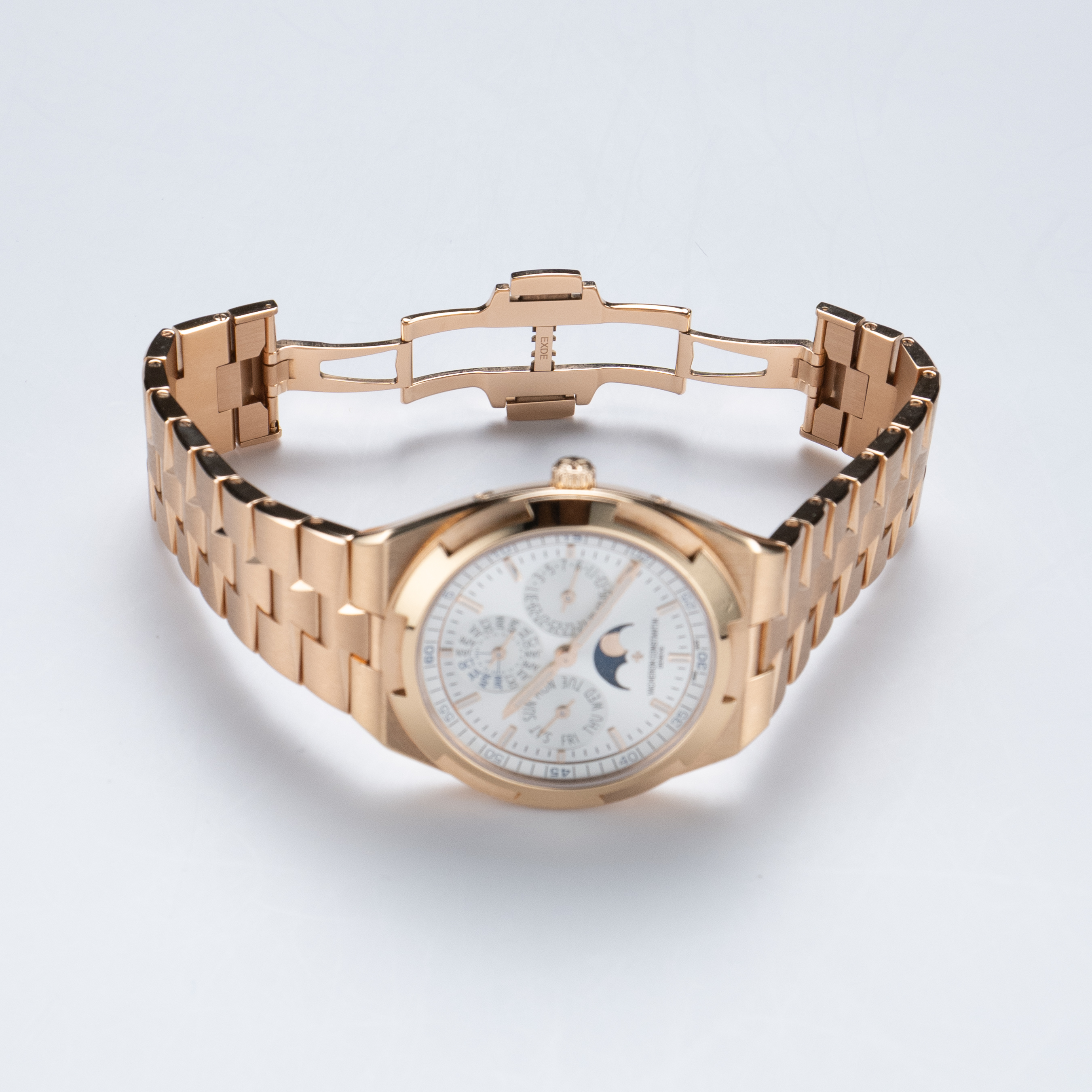 Overseas Ultra-Thin Perpetual Calendar Rose Gold Silver Dial 42mm Product Image 9