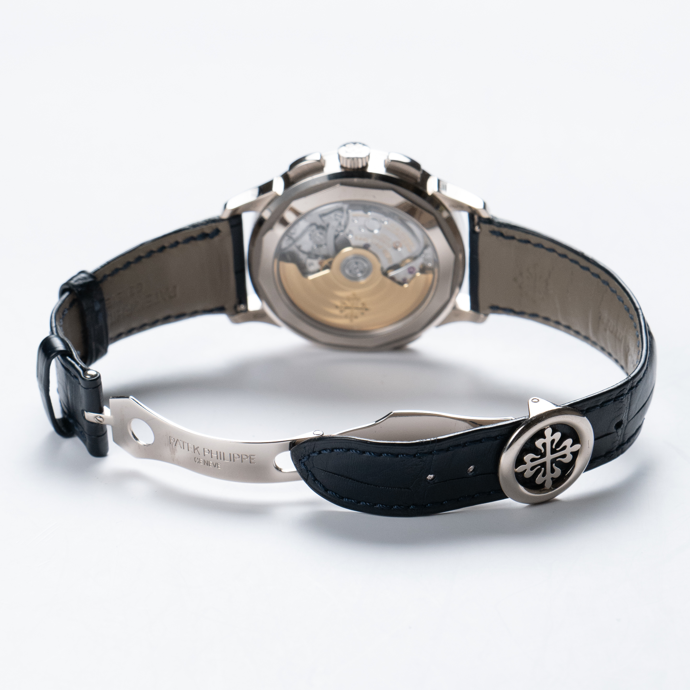 World Time Chronograph "Beijing" White Blue Blue Dial 39mm Product Image 9