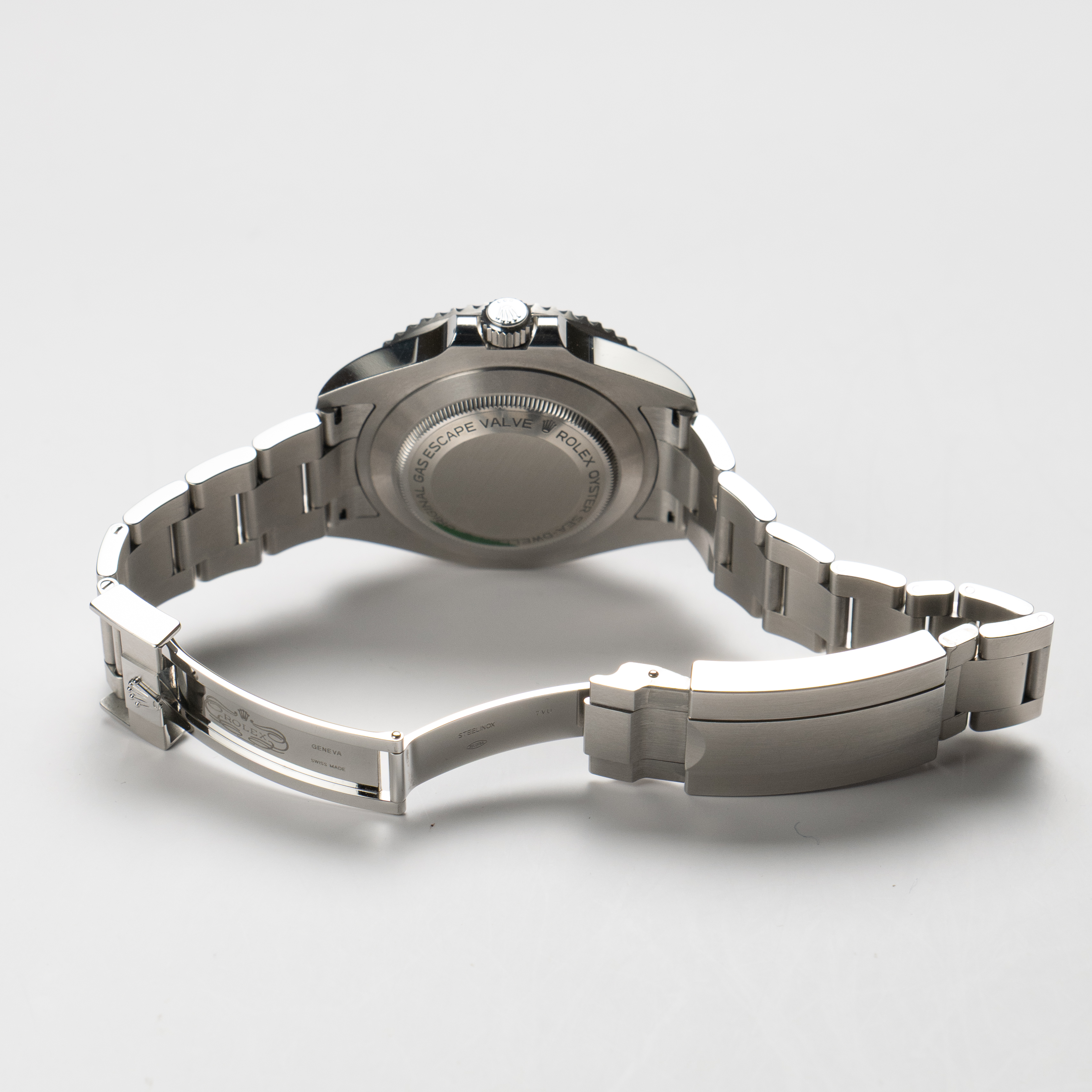 Sea-Dweller Deep Sea Steel Black Dial 43mm Product Image 8