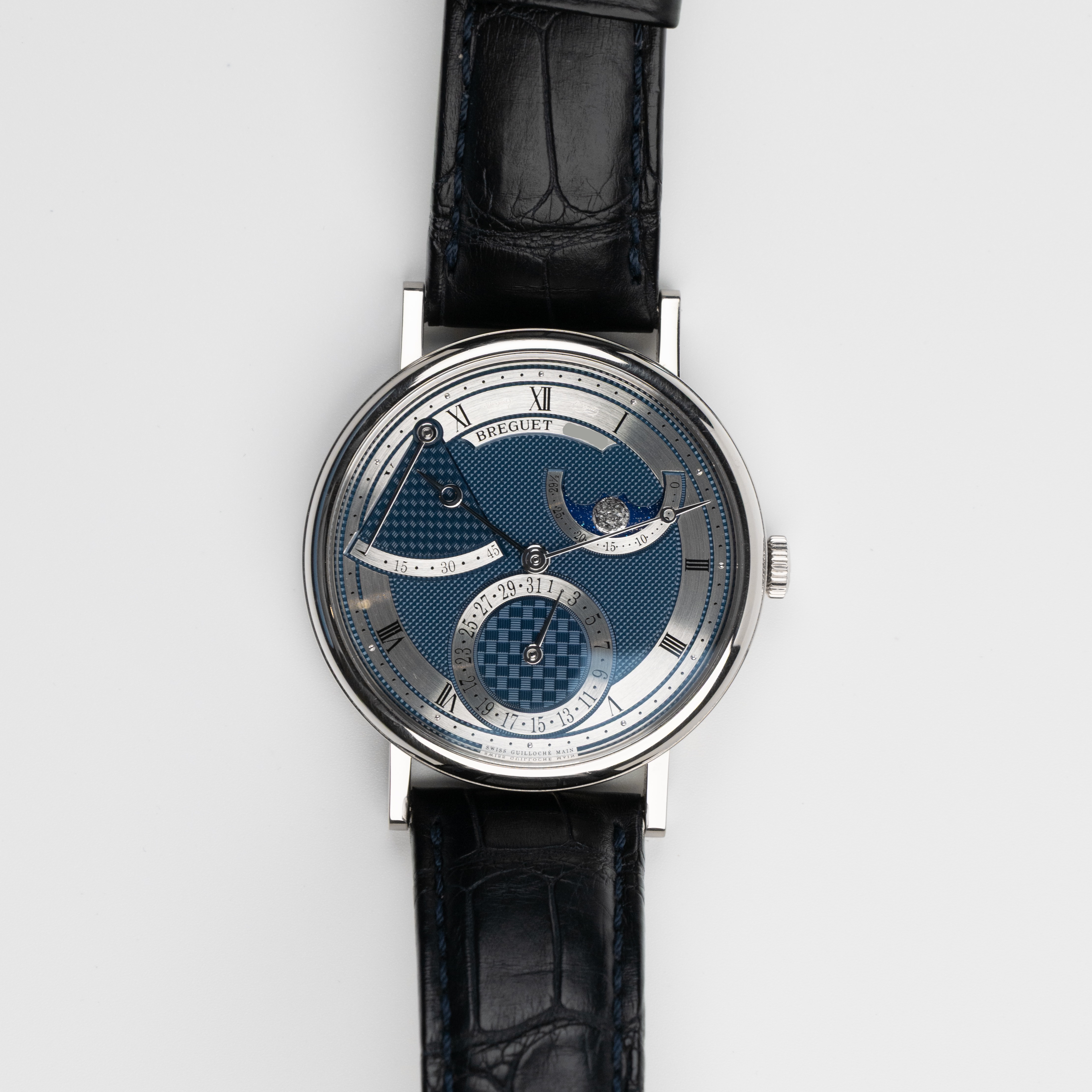 Classique 7137 White Gold Blue Dial 39mm Product Image 1