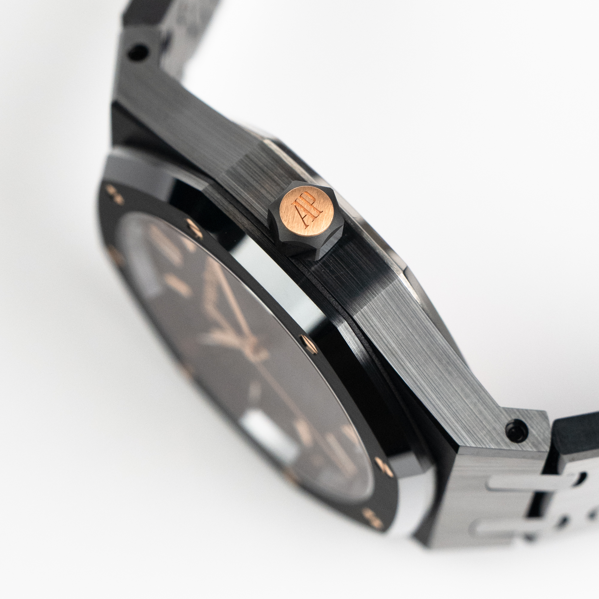 Royal Oak Ceramic Black Dial 34mm Product Image 2