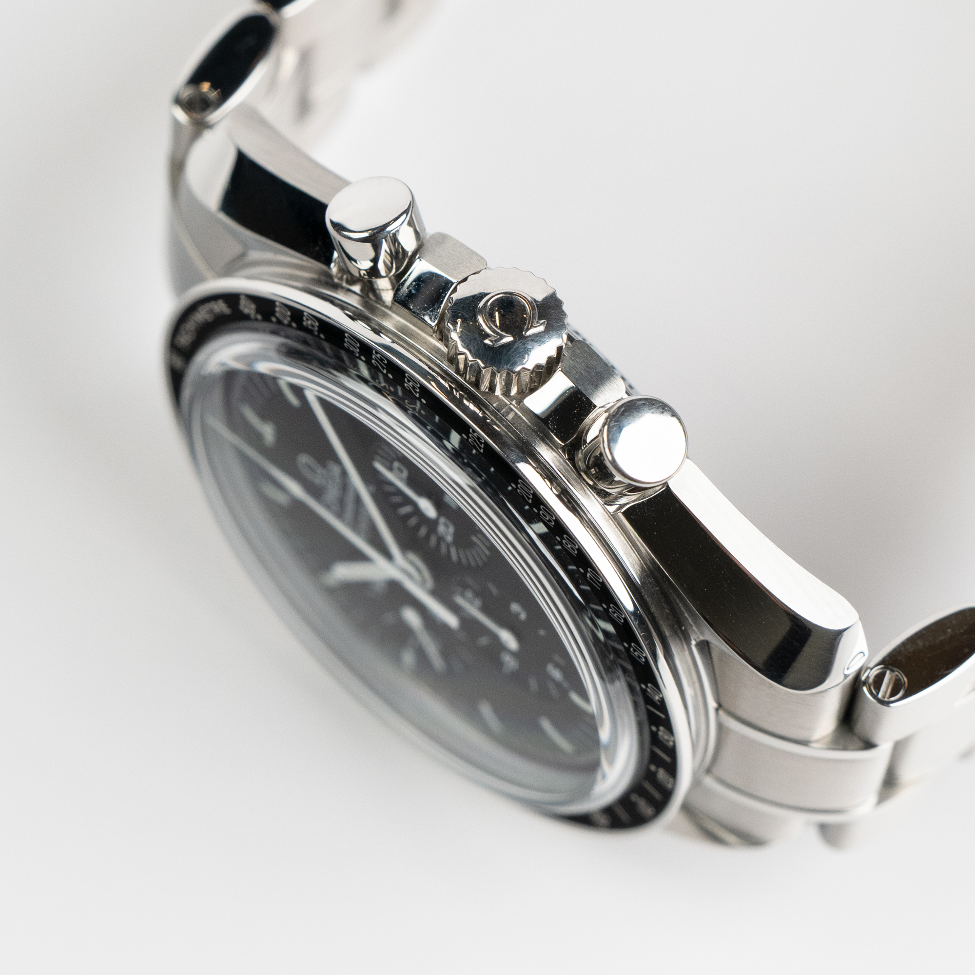 Speedmaster Professional Moonwatch Steel Black Dial 42mm Product Image 4