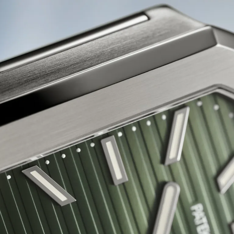 Cubitus Date Steel Green Dial 45mm Product Image 2