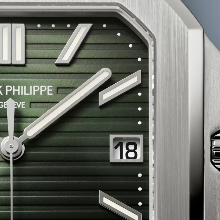 Cubitus Date Steel Green Dial 45mm Product Image 3