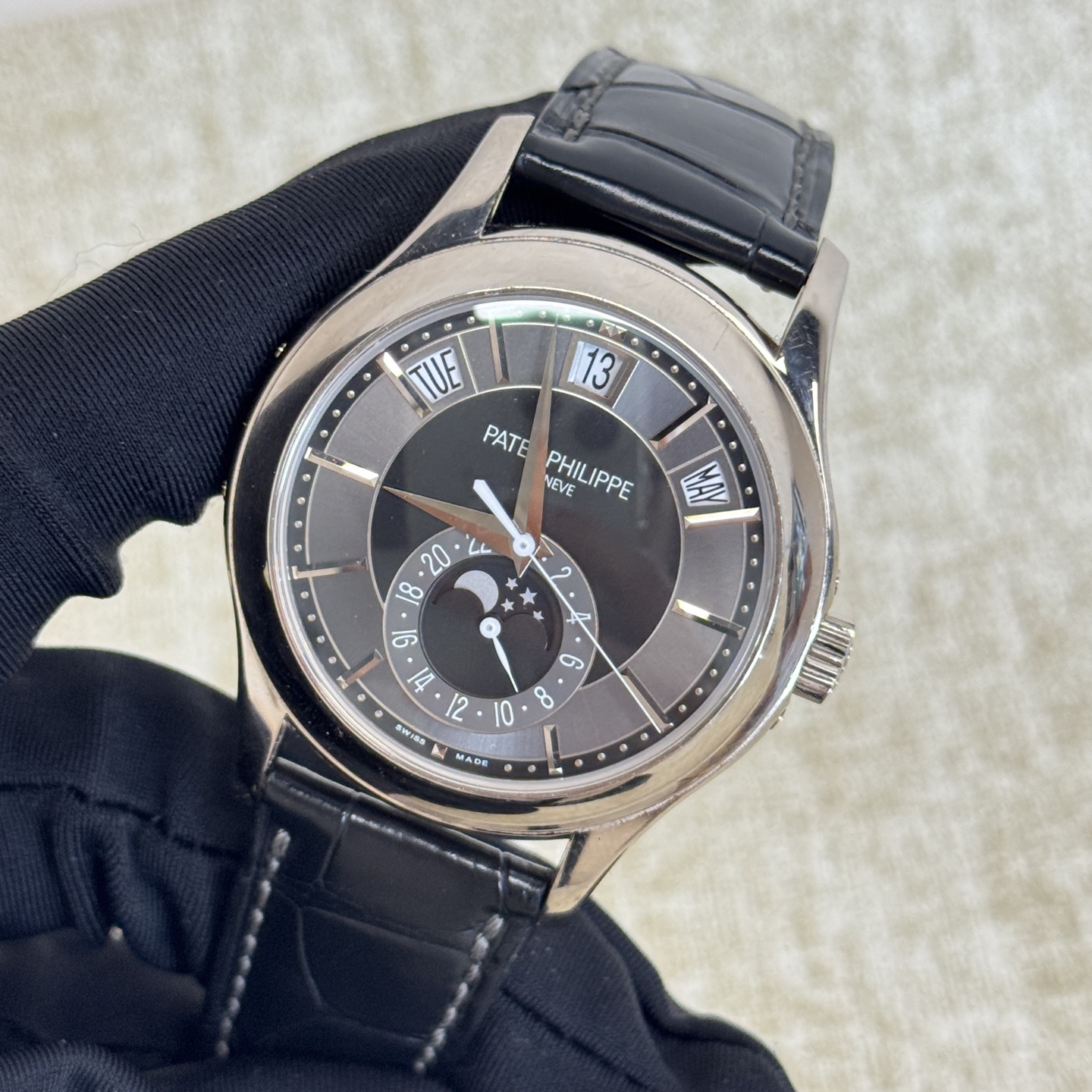 Complications Annual Calendar White Gold Black Dial 40mm Product Image 5