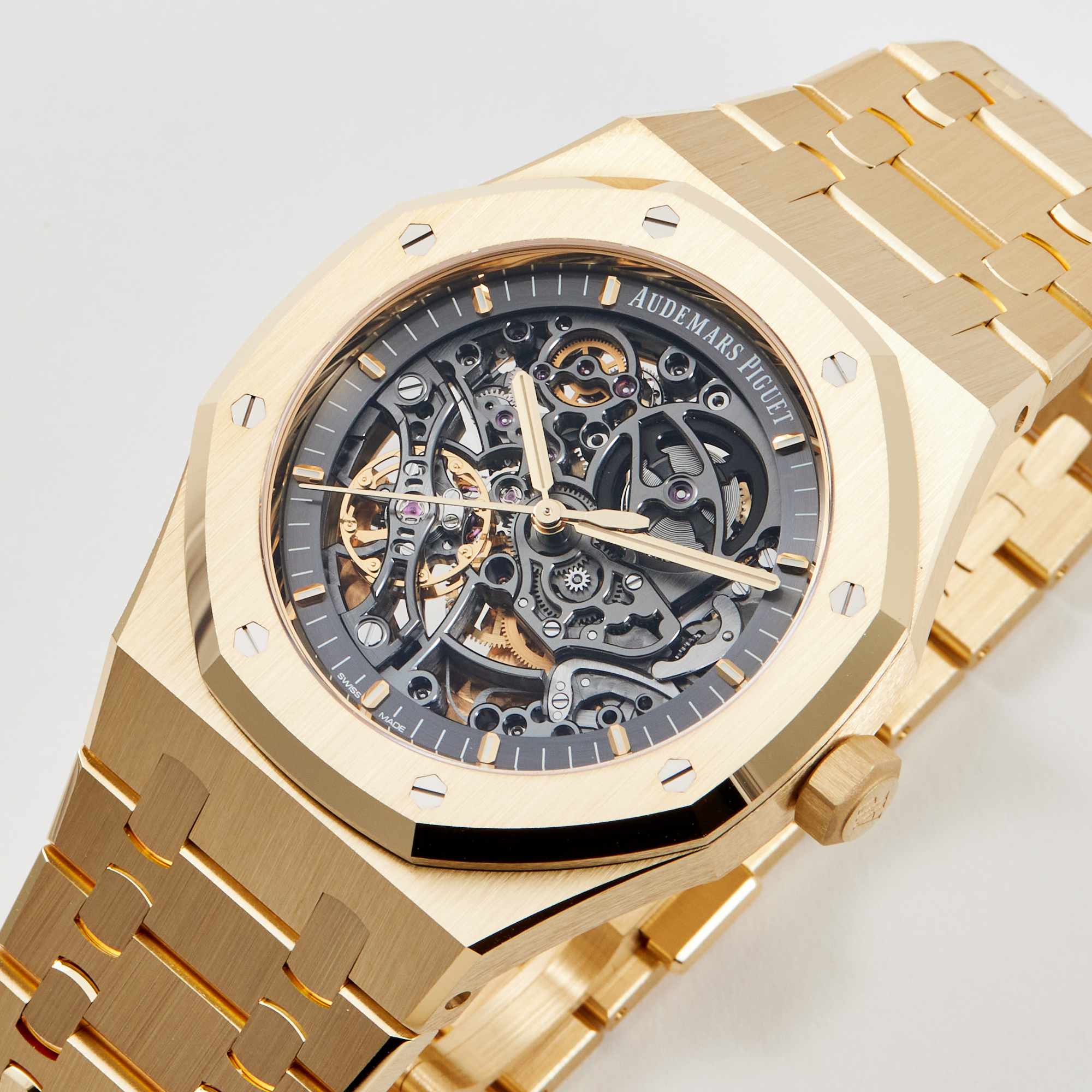 Royal Oak Double Balance Wheel Openworked Yellow Gold 41mm Product Image 1