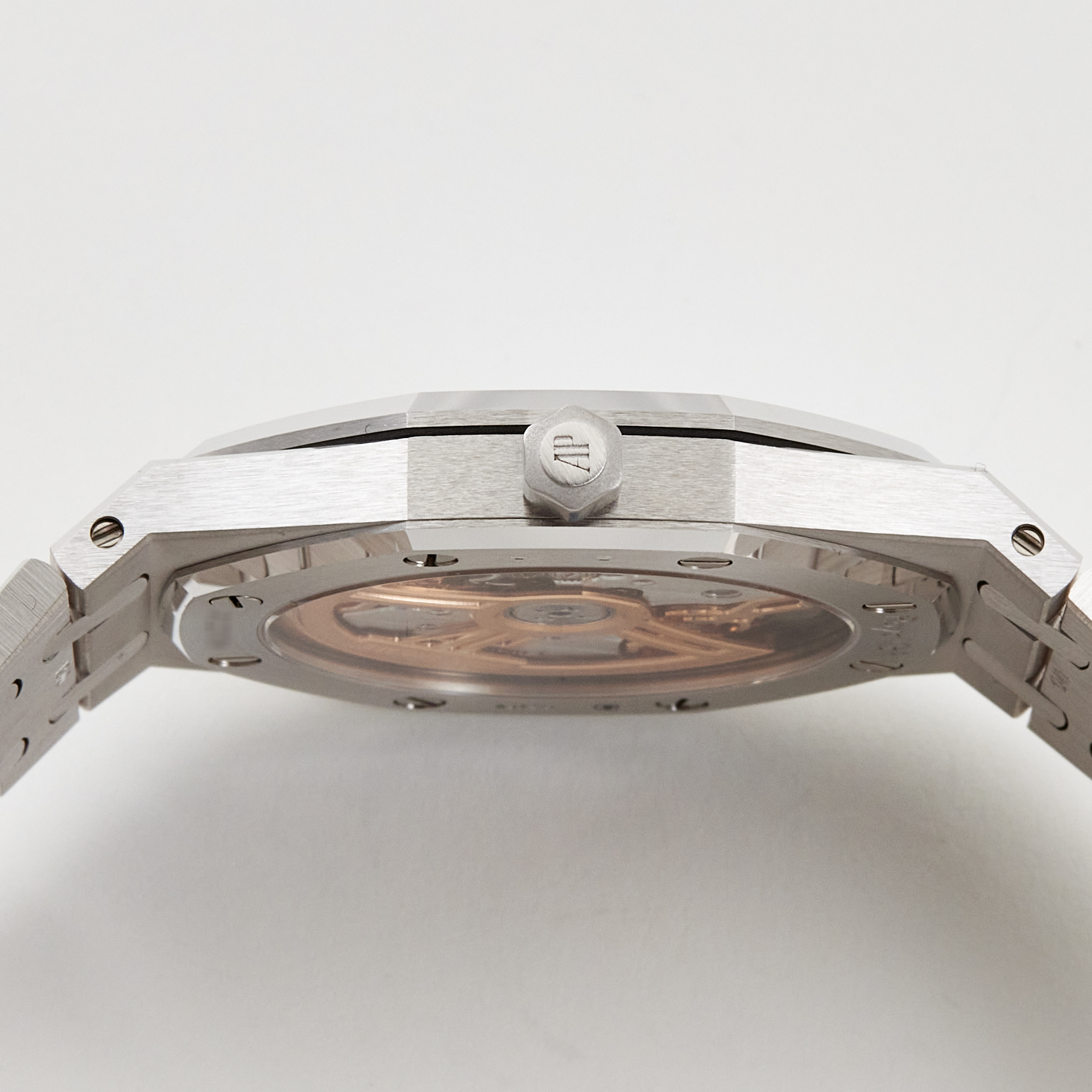 Royal Oak "Jumbo" Extra-Thin White Gold Blue Dial 39mm Product Image 4