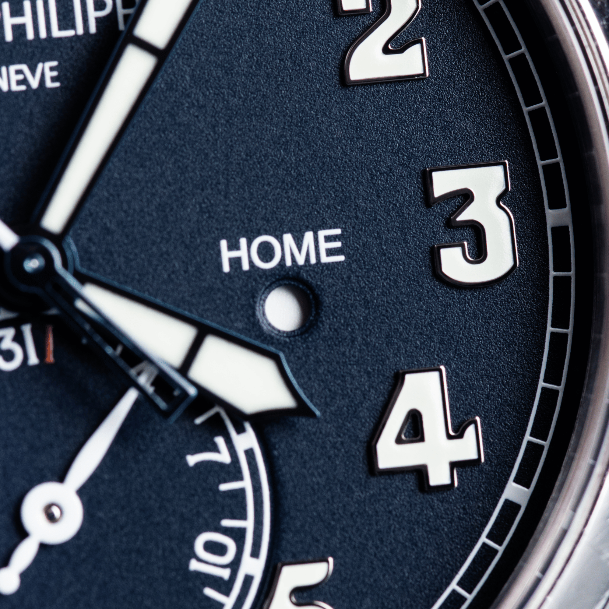 Complications Calatrava Pilot Travel Time White Gold Blue Dial 42mm Product Image 4