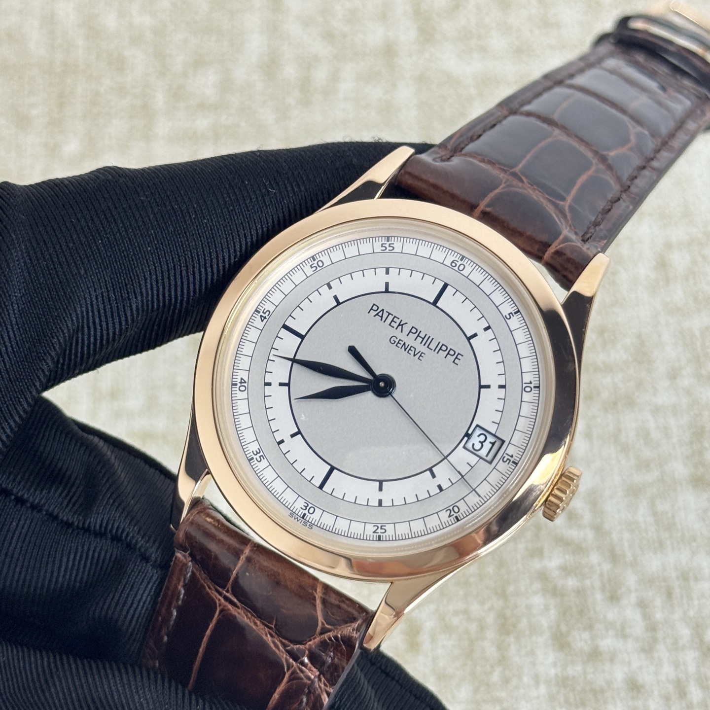 Calatrava Rose Gold Silver Dial 38mm Product Image 5