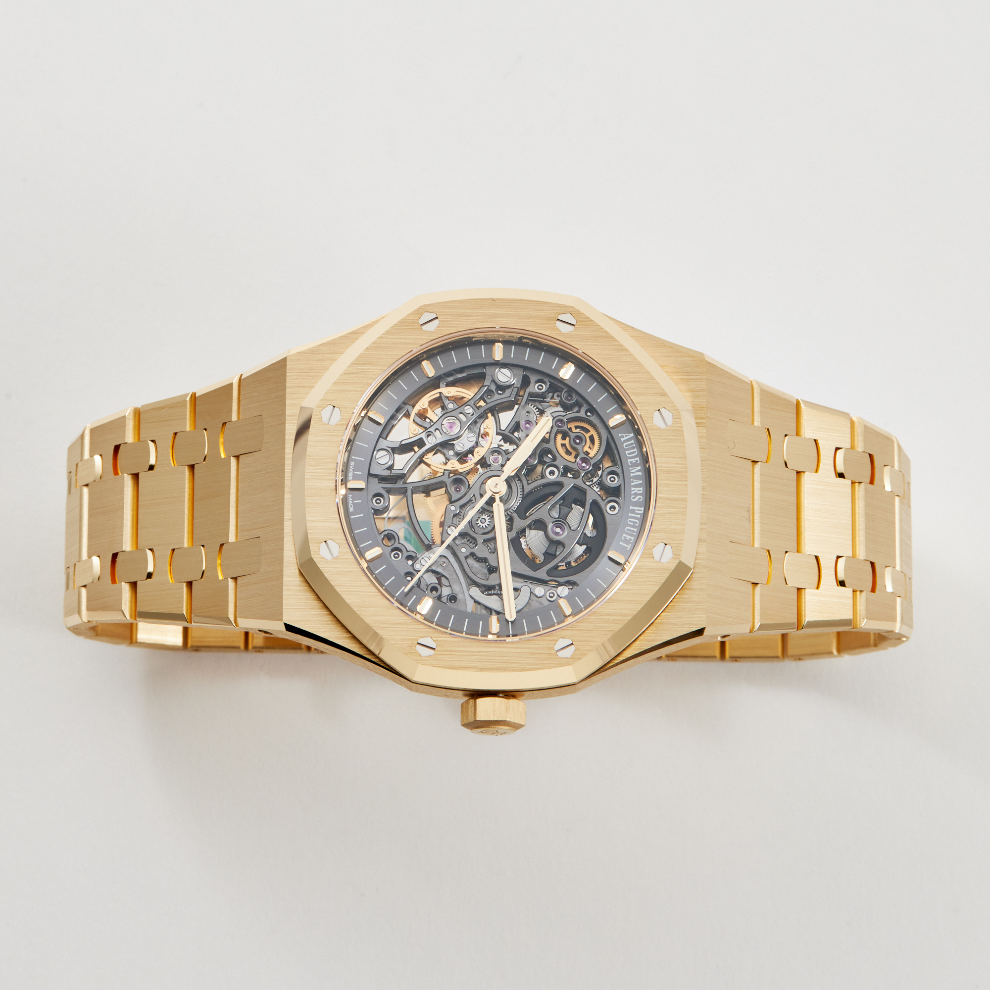 Royal Oak Double Balance Wheel Openworked Yellow Gold 41mm Product Image 9