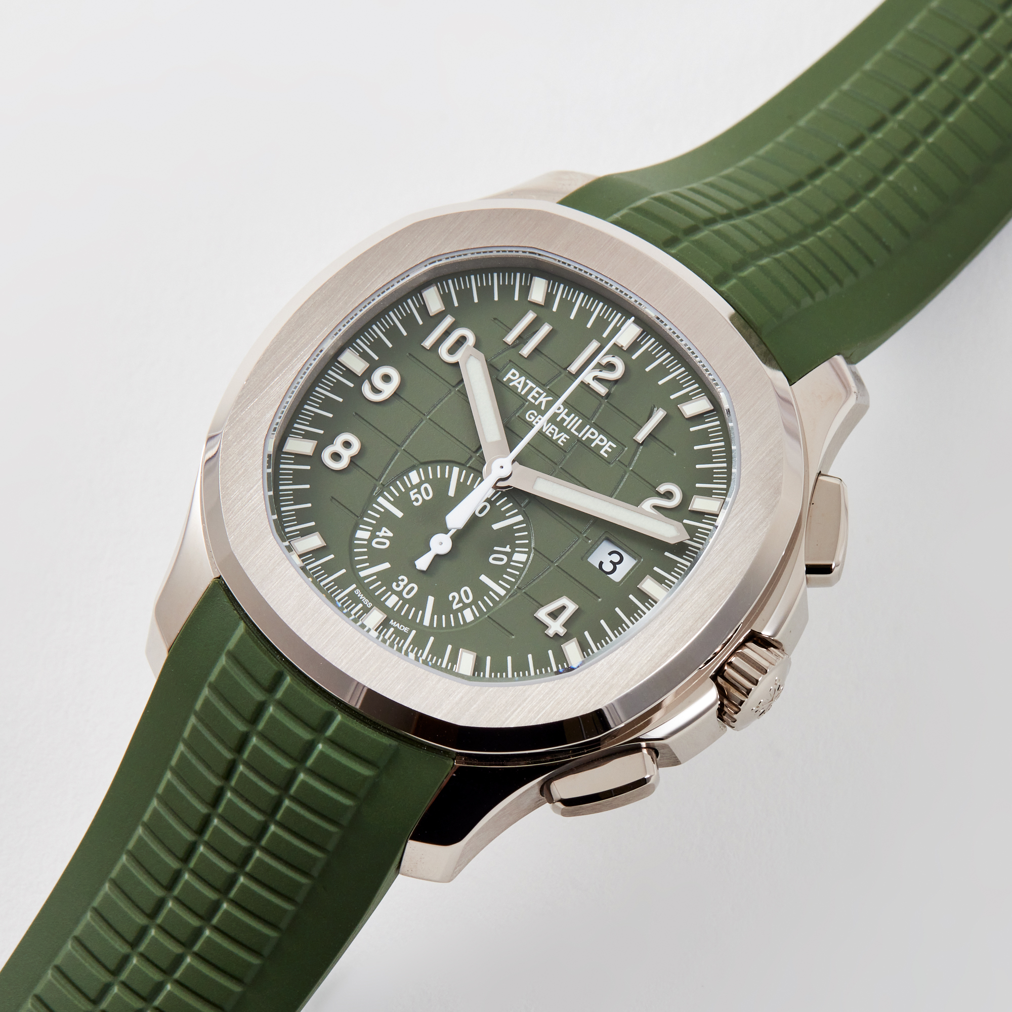 Aquanaut Chronograph White Gold Green Dial 42mm Product Image 1