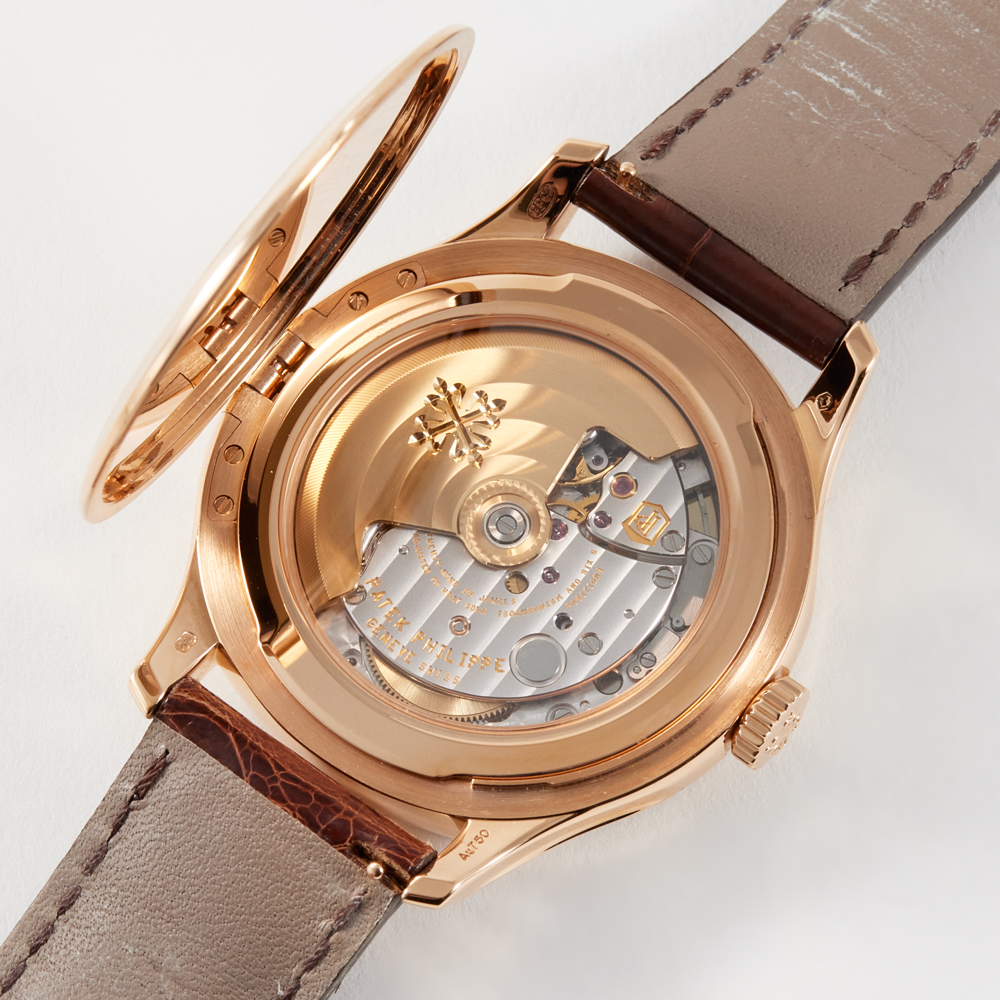 Calatrava Rose Gold Ivory Dial 39mm Product Image 8