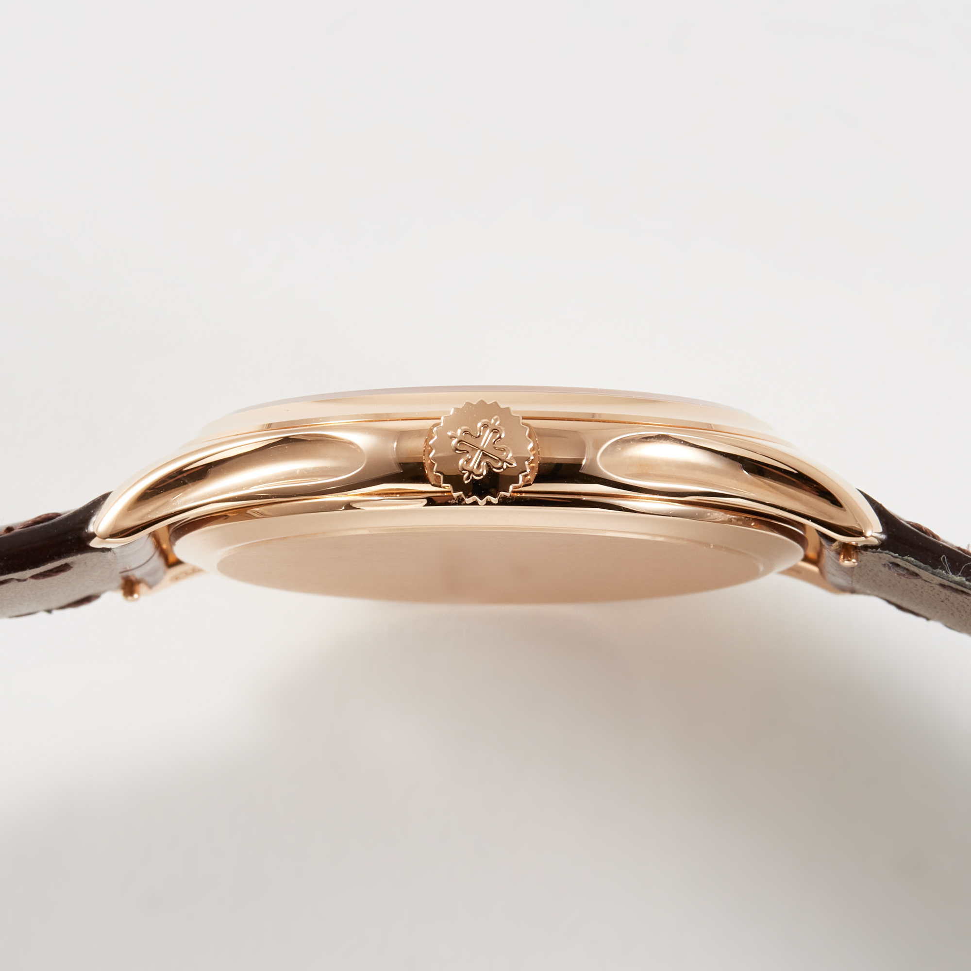 Calatrava Rose Gold Ivory Dial 39mm Product Image 5