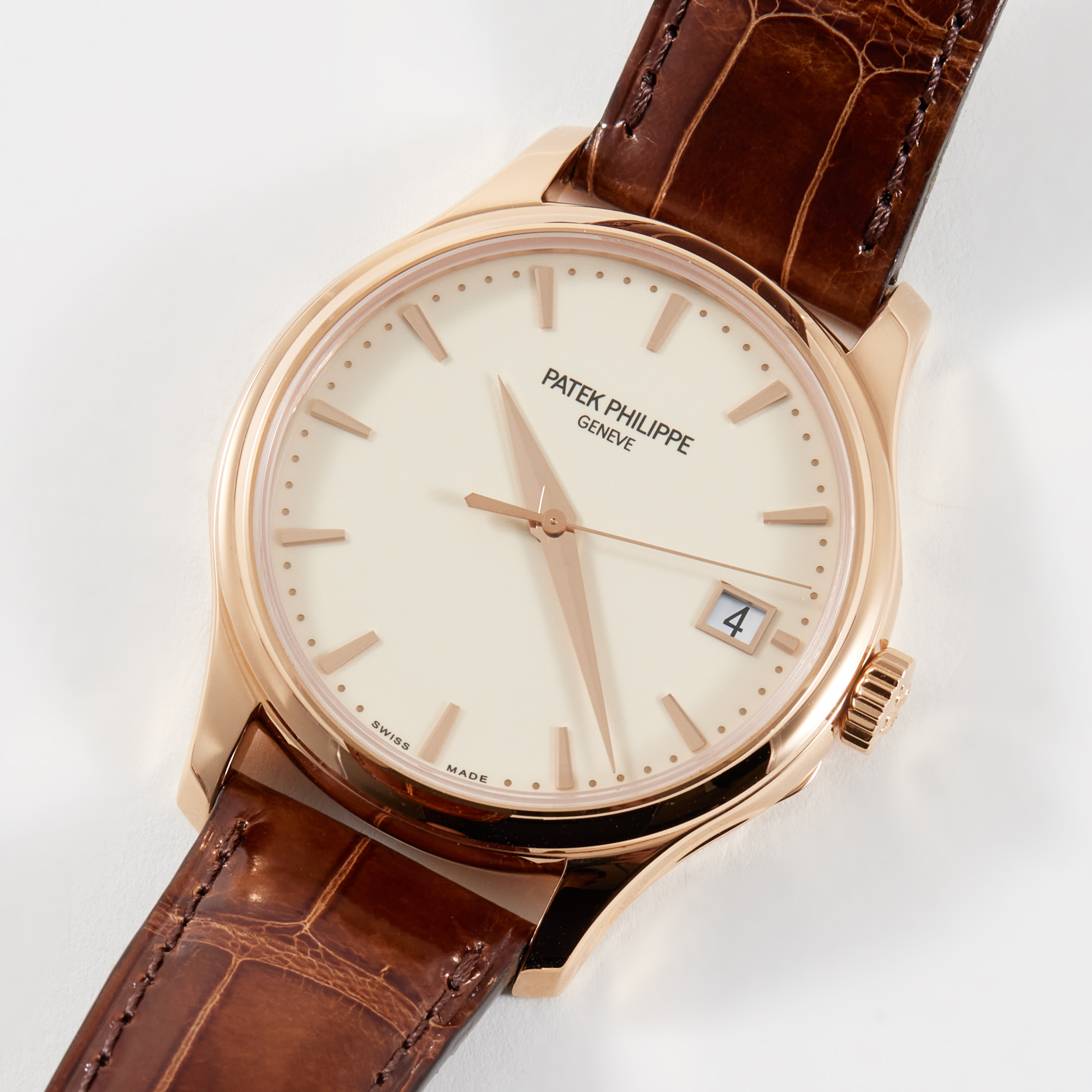 Calatrava Rose Gold Ivory Dial 39mm Product Image 1