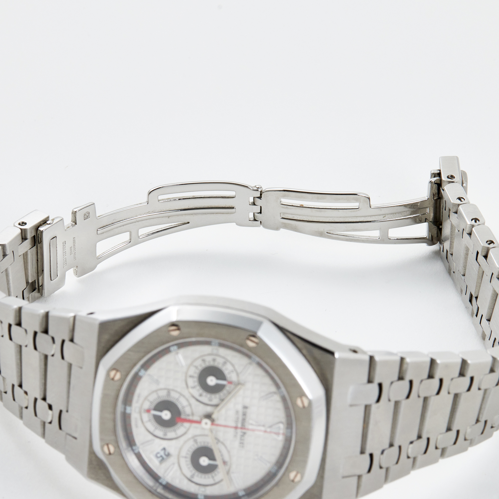 Royal Oak Chronograph Steel Silver Dial 39mm Product Image 9