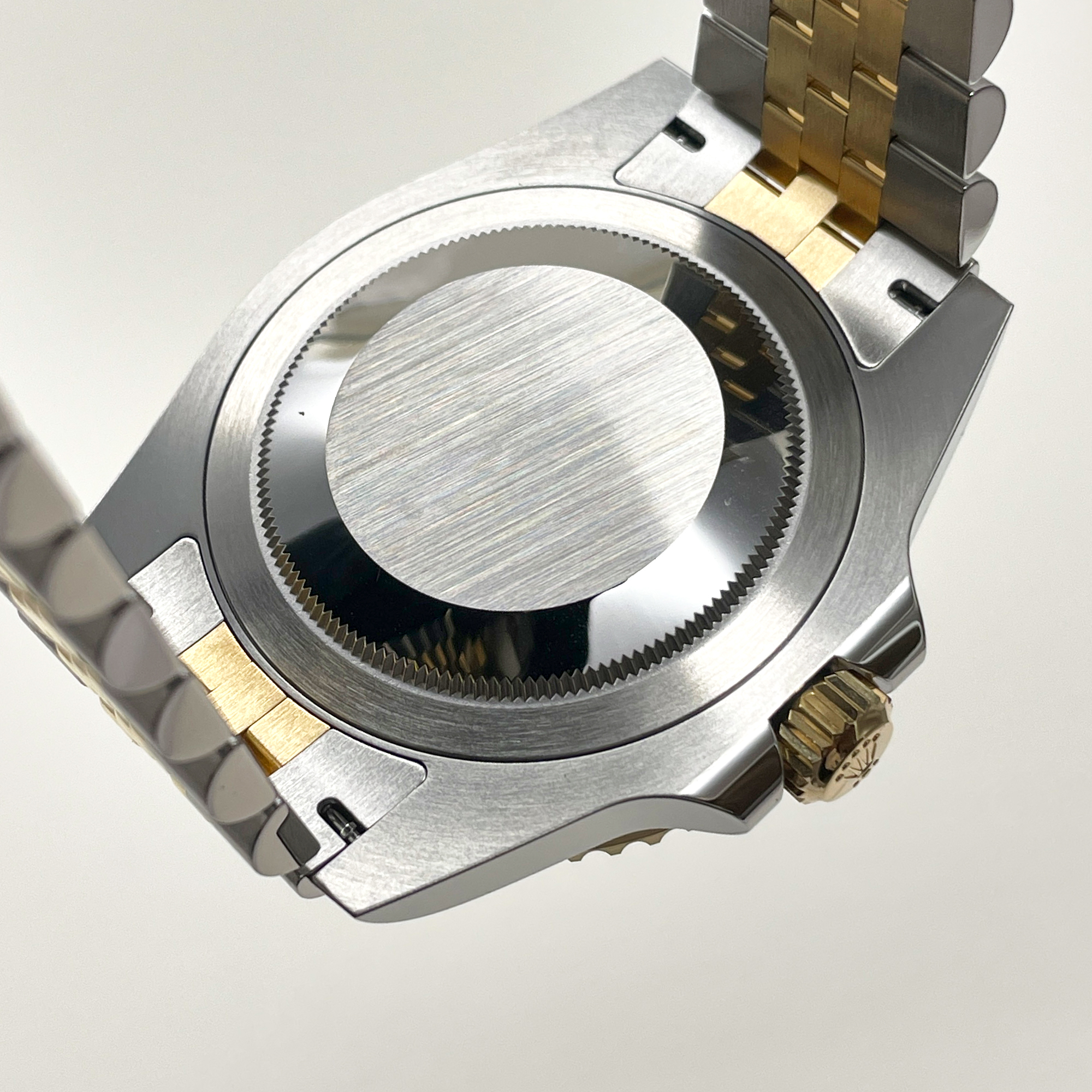 GMT-Master II Yellow Gold & Steel Jubilee Black Dial 40mm Product Image 8