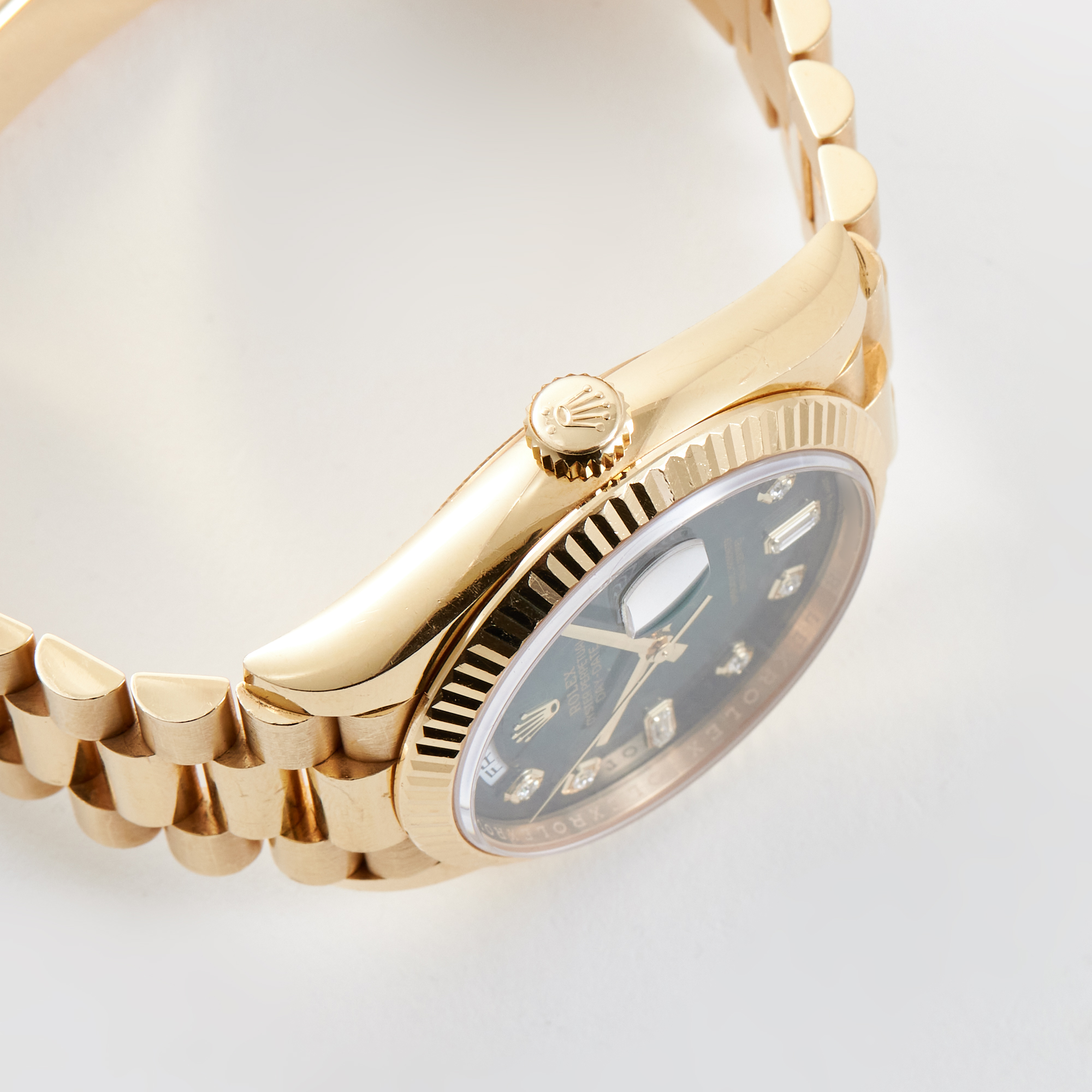 Day-Date Yellow Gold Green Dial 36mm Product Image 4