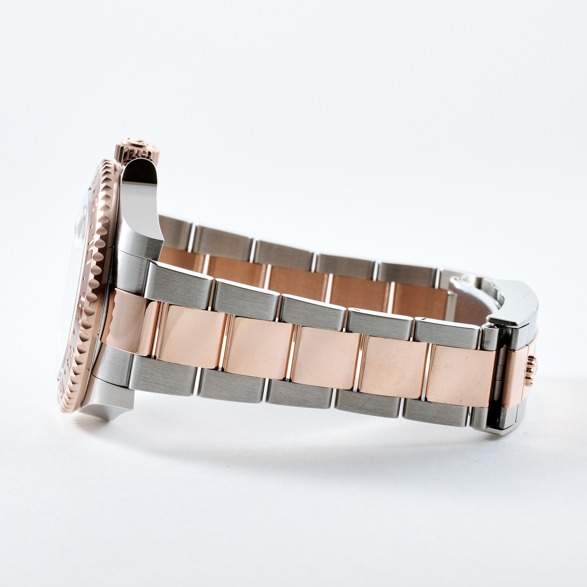 GMT-Master II "Rootbeer" Rose Gold & Steel Black Dial 40mm Product Image 10