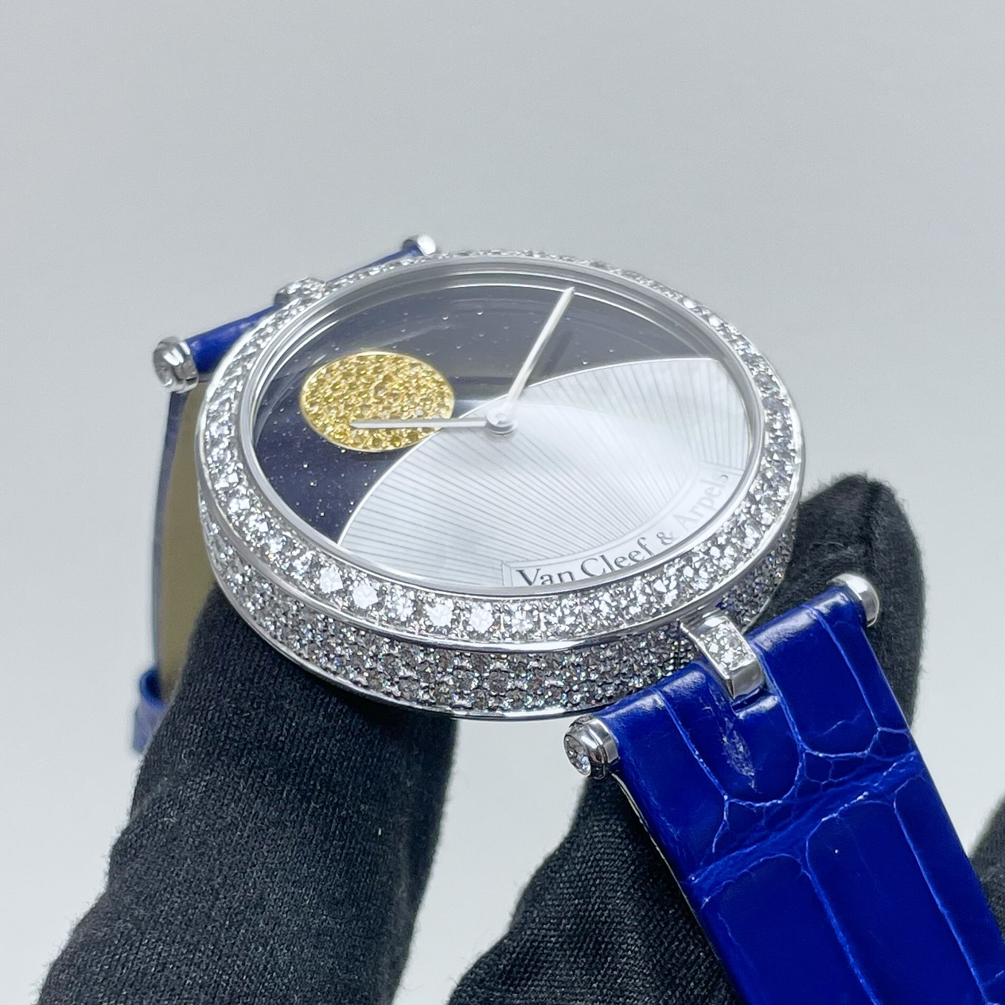 Lady Arpels Jour Nuit White Gold DIamond Mother of Pearl Dial 38mm Product Image 3