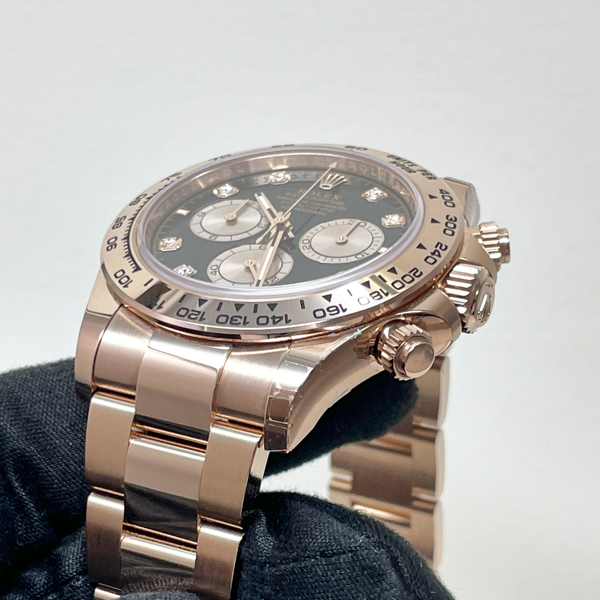 Daytona Rose Gold Black Dial 40mm Product Image 2