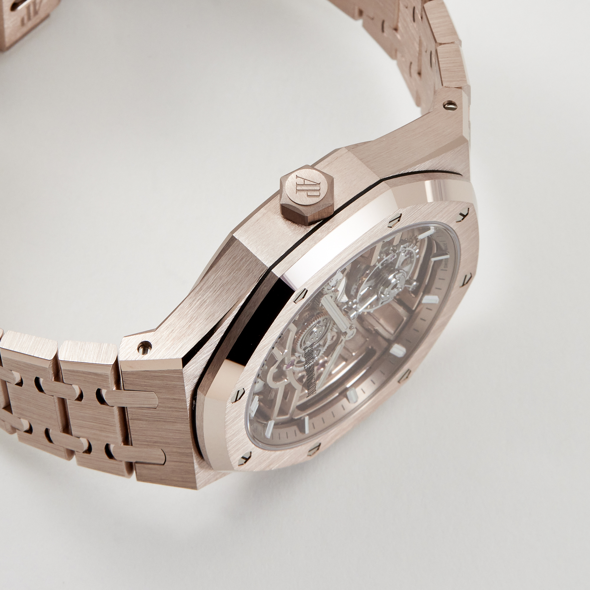Royal Oak Flying Tourbillon Openworked Sand Gold 41mm Product Image 4