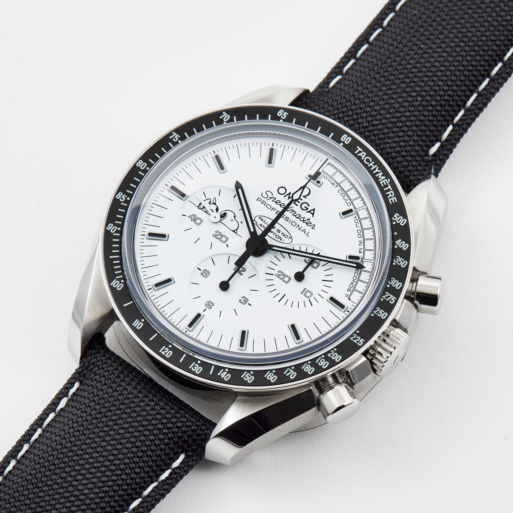 Speedmaster Professional Moonwatch "Silver Snoopy Award" Steel White Dial 42mm Product Image 1