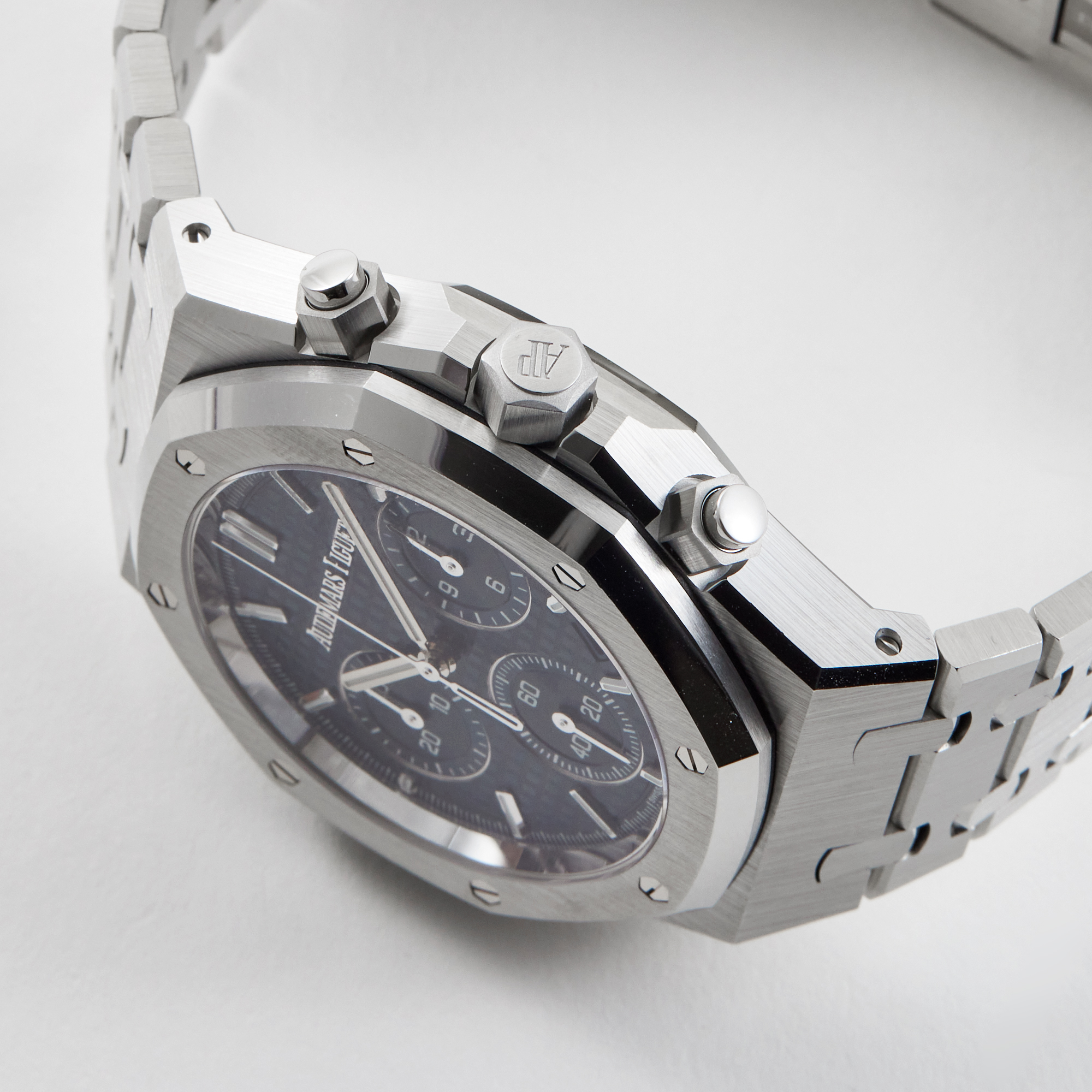 Royal Oak Chronograph "50 Anniversary" Steel Blue Dial 41mm Product Image 3